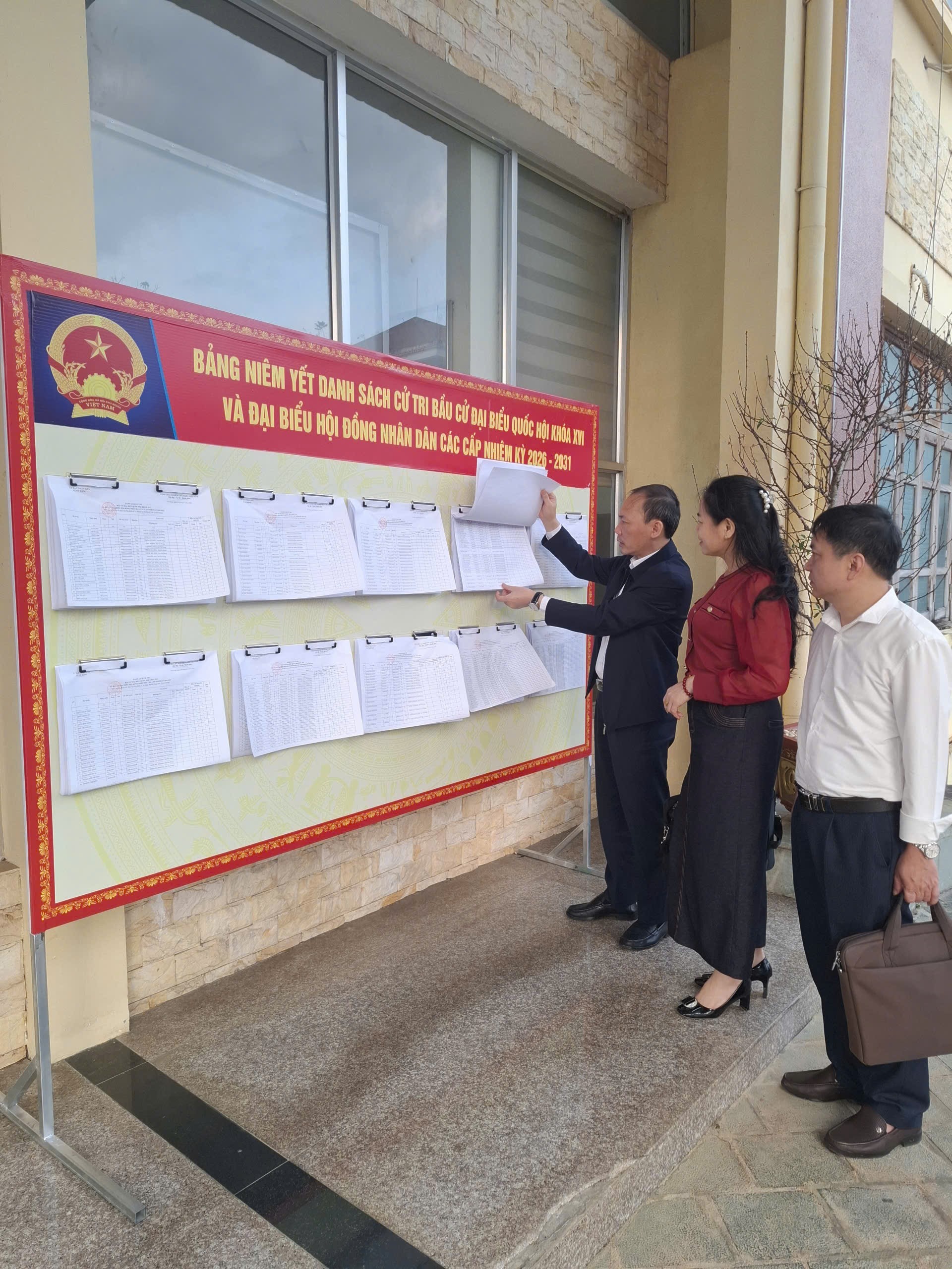 Sở Dân tộc và Tôn giáo tỉnh Tuyên Quang kiểm tra công tác chuẩn bị bầu cử  tại các xã thuộc đơn vị bầu cử số 6