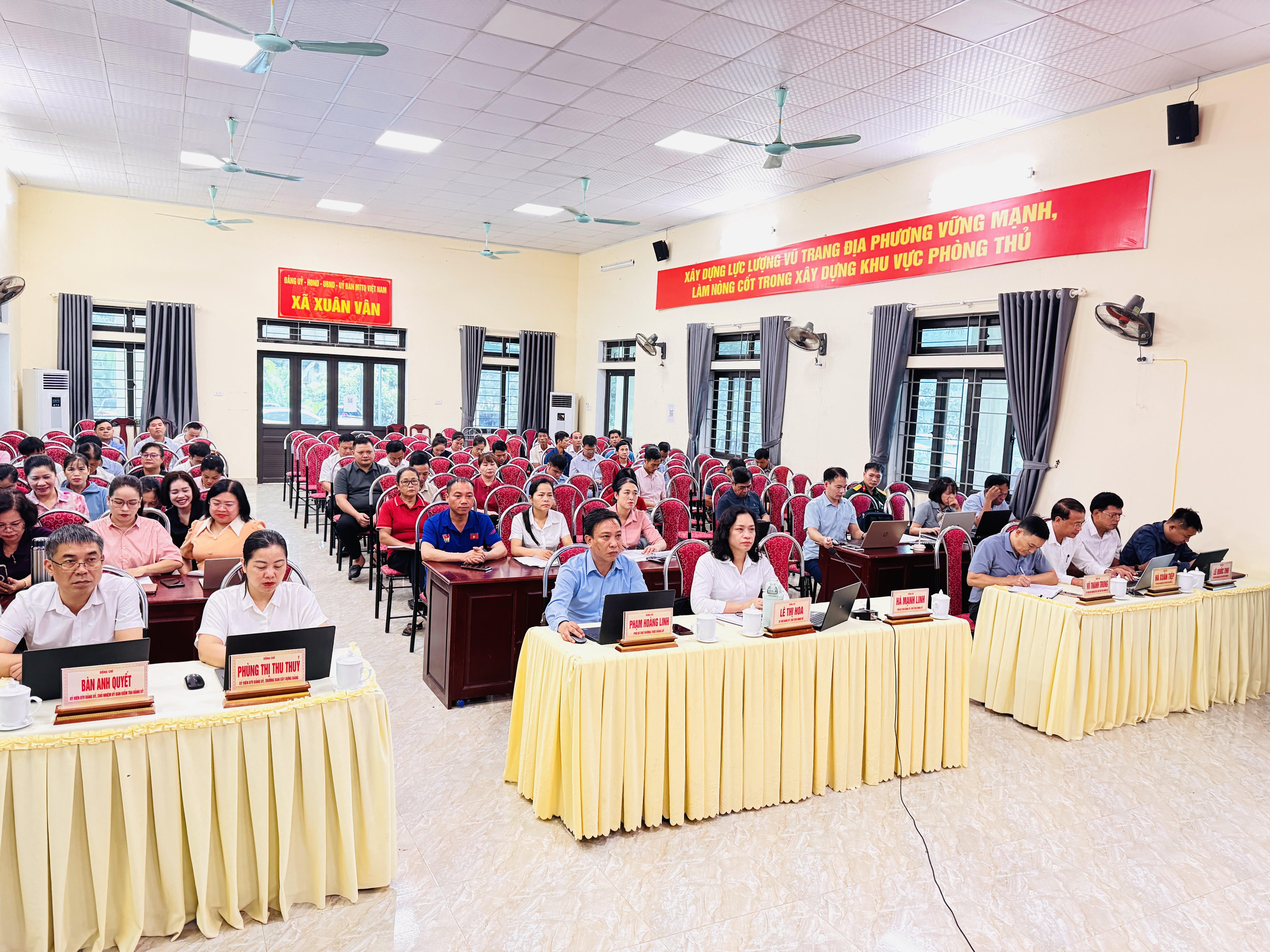 HỘI NGHỊ TRỰC TUYẾN NGHIÊN CỨU, HỌC TẬP, QUÁN TRIỆT VÀ TRIỂN KHAI THỰC HIỆN NGHỊ QUYẾT HỘI NGHỊ LẦN THỨ BA BAN CHẤP HÀNH TRUNG ƯƠNG ĐẢNG KHÓA XIV