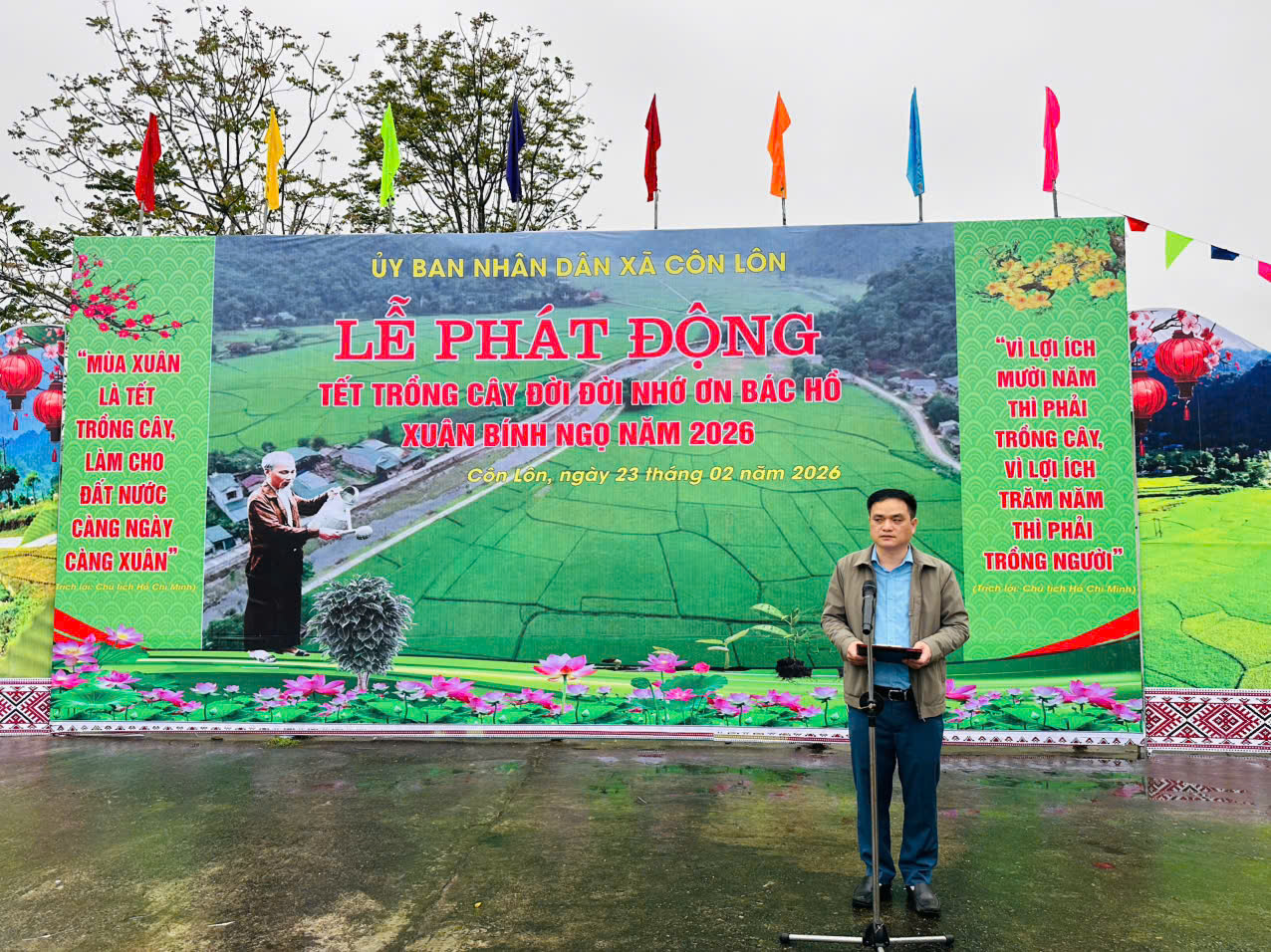 XÃ CÔN LÔN TỔ CHỨC LỄ PHÁT ĐỘNG “TẾT TRỒNG CÂY ĐỜI ĐỜI NHỚ ƠN BÁC HỒ” XUÂN 2026