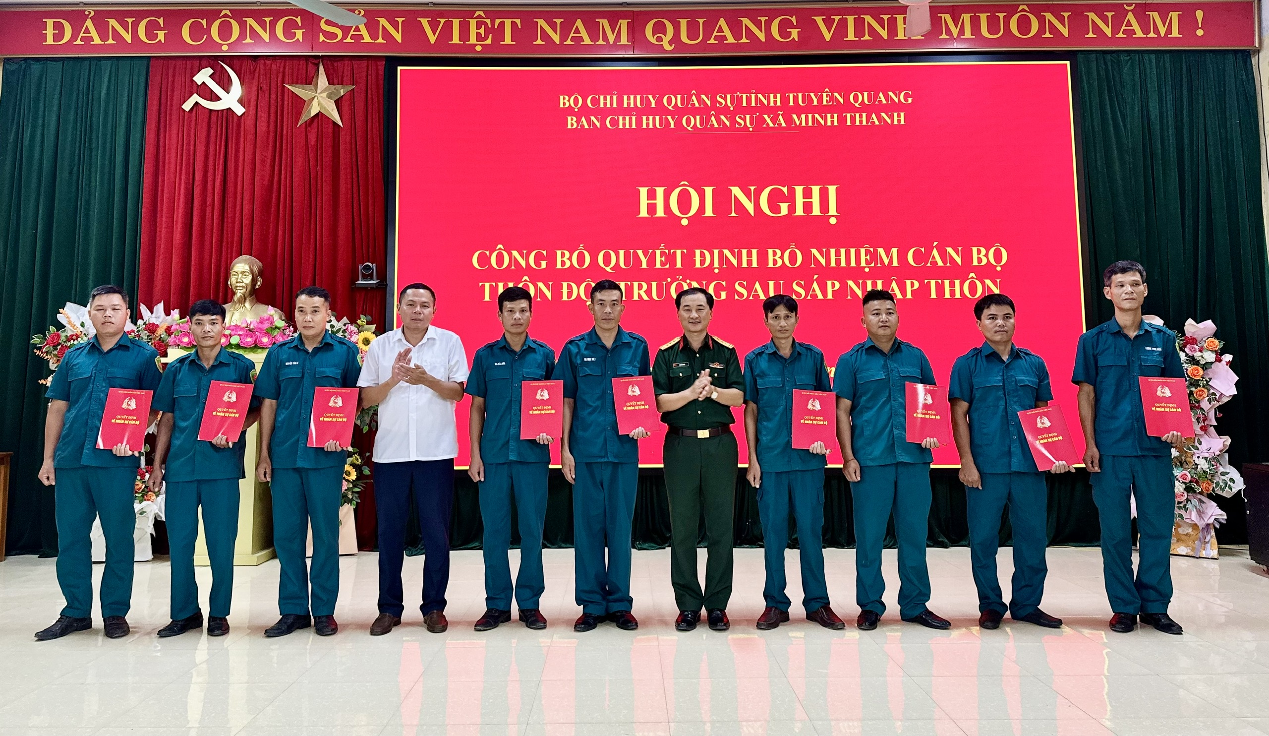 Ban Chỉ huy Quân sự xã Minh Thanh công bố quyết định bổ nhiệm Thôn đội trưởng năm 2026