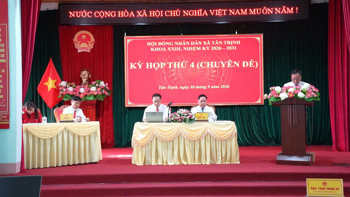 HĐND XÃ TÂN TRỊNH TỔ CHỨC KỲ HỌP THỨ IV (CHUYÊN ĐỀ), QUYẾT NGHỊ NHIỀU NỘI DUNG QUAN TRỌNG