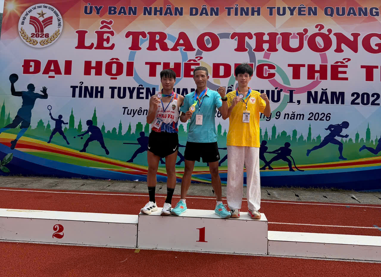 Từ đường chạy vùng cao đến tấm Huy chương Bạc