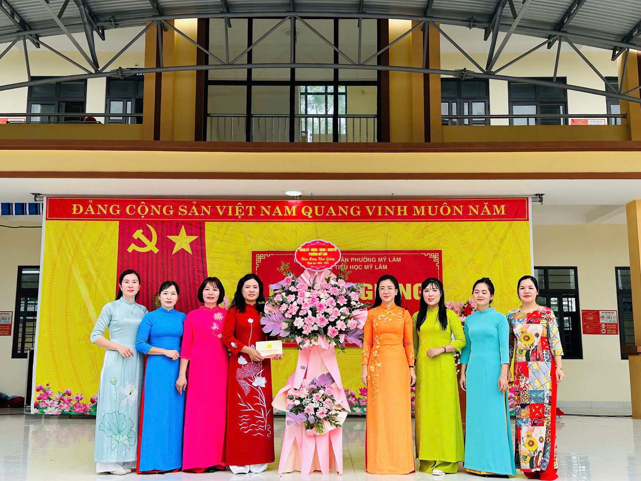 KHAI GIẢNG NĂM HỌC MỚI TẠI TRƯỜNG TIỂU HỌC MỸ LÂM