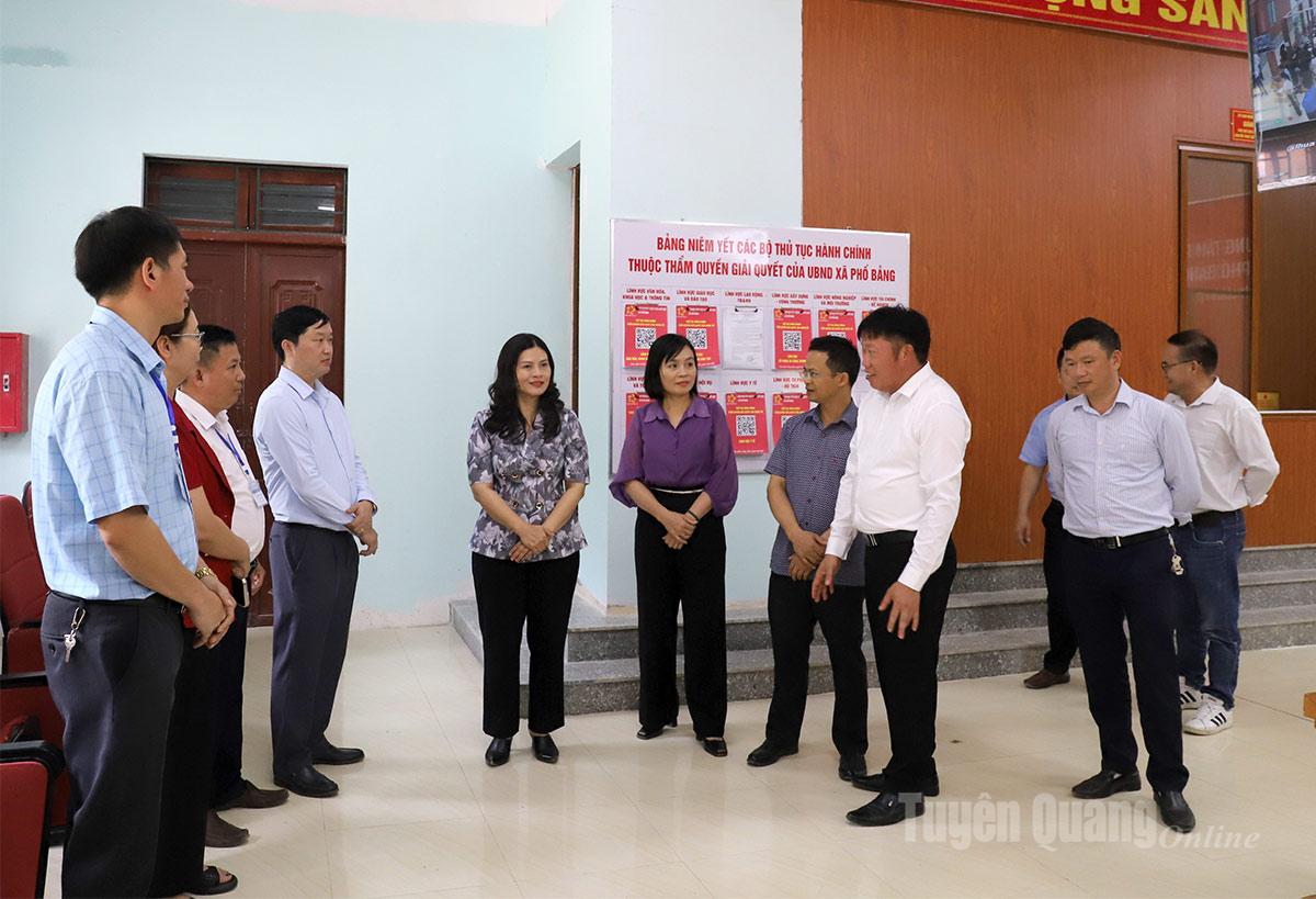 Các đoàn công tác của tỉnh tiếp tục khảo sát, nắm tình hình tại các xã
