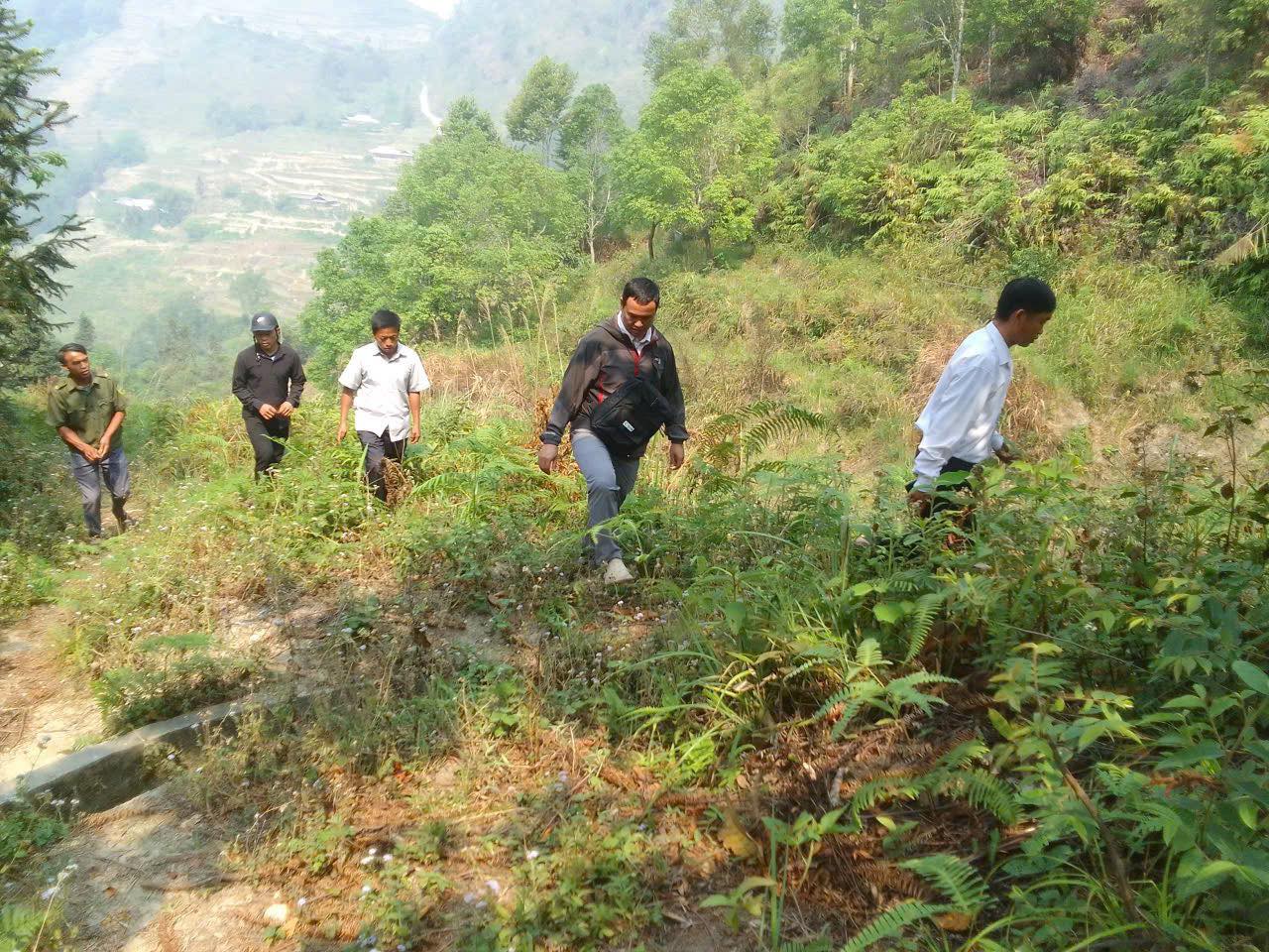 TỔ ĐẠI BIỂU SỐ 03 HĐND XÃ NẤM DẨN TIẾP XÚC CỬ TRI TẠI CÁC THÔN XỈN KHÂU, GÌ THÀNG, CỐC CHỨ, CỐC ĐÔNG, CỐC ĐỘ, CỐC CỘ, ĐẢNG ĐIÊNG 