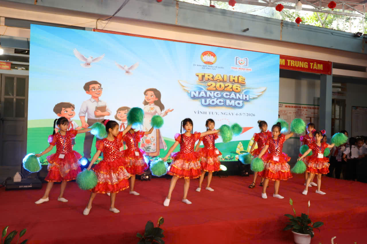 Trại hè v nghê.jpg
