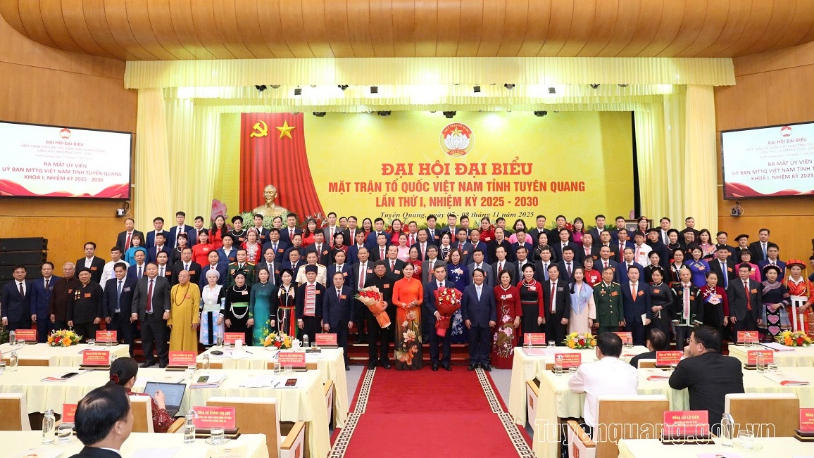 Phát huy sức mạnh đại đoàn kết toàn dân tộc, chung sức xây dựng Tuyên Quang ngày càng phát triển