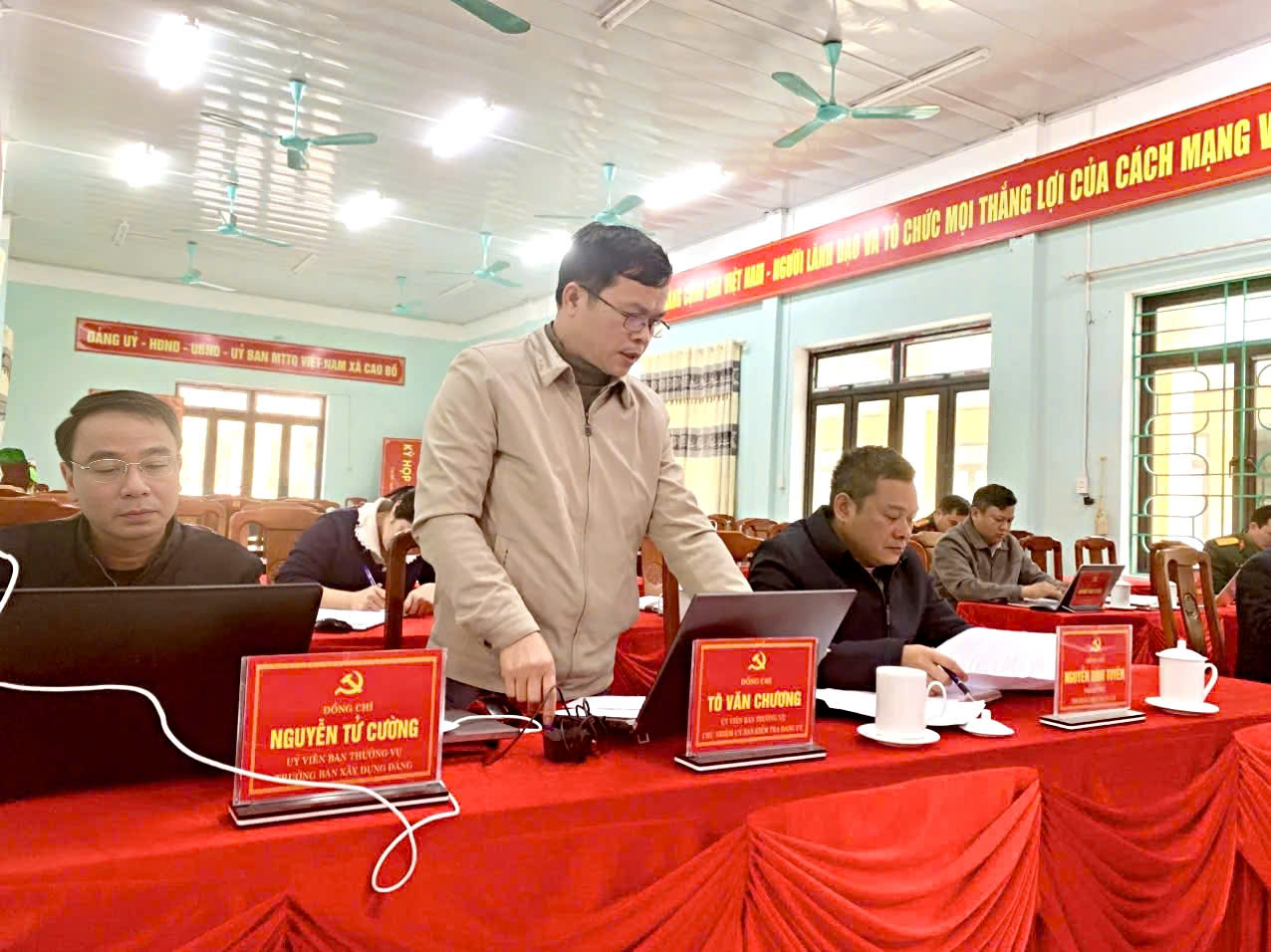 Hội nghị Ban thường vụ Đảng ủy xã thường kỳ tháng 01 năm 2026