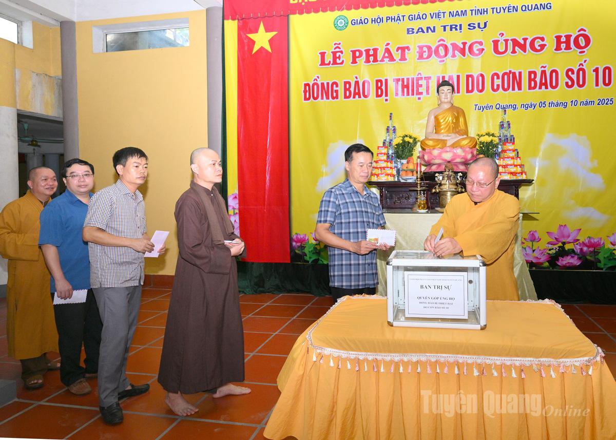 Giáo hội Phật giáo Việt Nam tỉnh Tuyên Quang phát động ủng hộ đồng bào các tỉnh bị thiệt hại do cơn bão số 10 gây ra