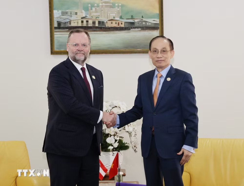 Việt Nam tăng cường quan hệ song phương với các nước ASEAN và EU