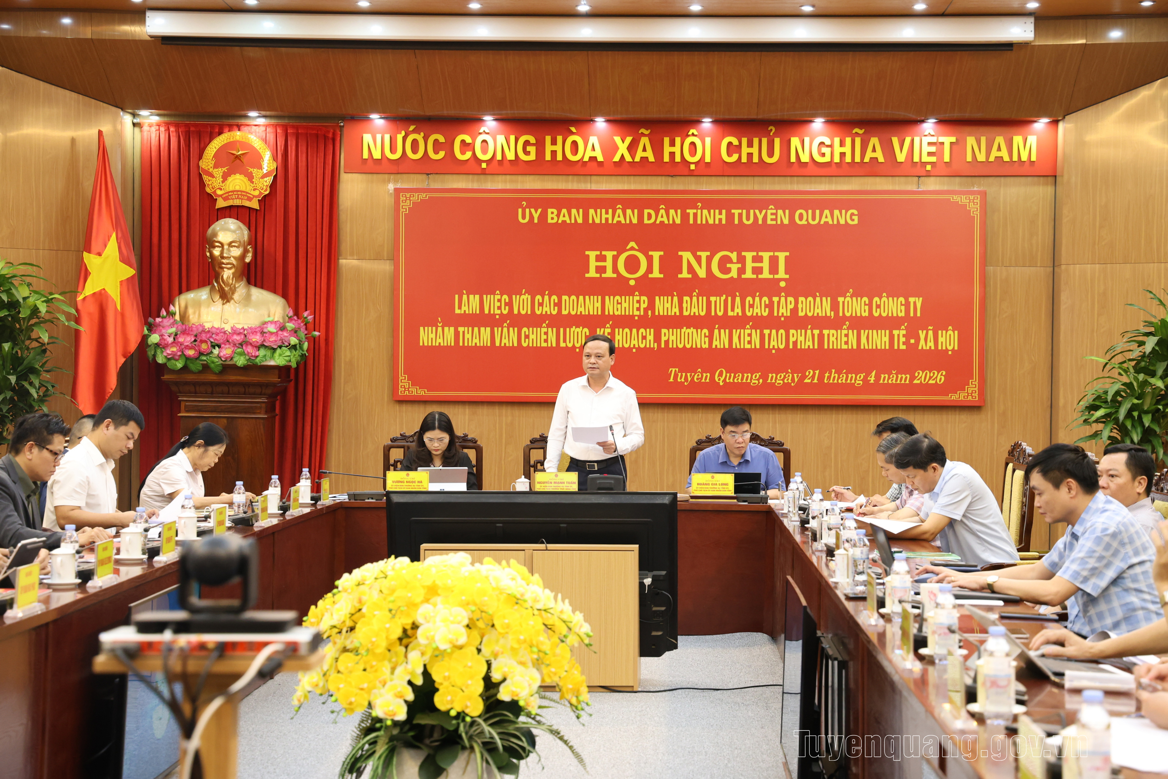 Tham vấn chiến lược phát triển, hướng tới mục tiêu tăng trưởng hai con số