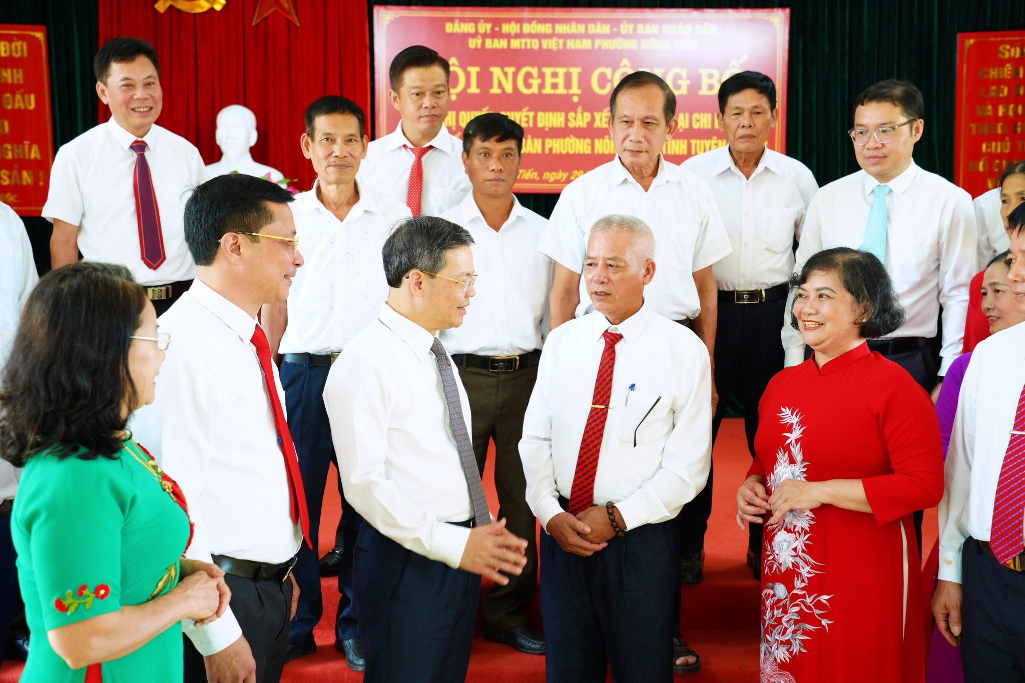 Đảng bộ phường Nông Tiến: Tinh gọn bộ máy, kiện toàn đồng bộ nhân sự hệ thống chính trị tại 11 tổ dân phố