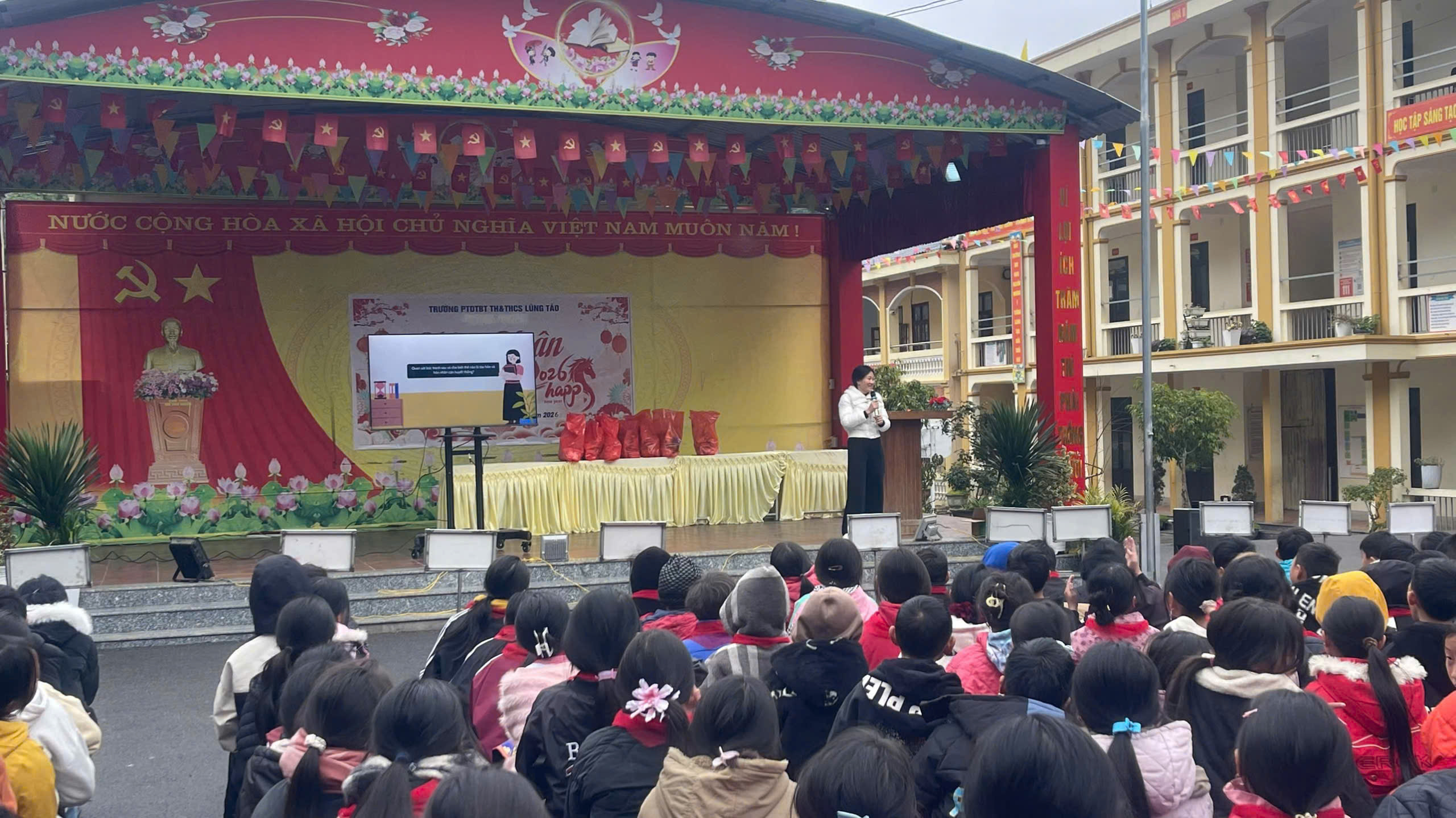 Nâng cao nhận thức học sinh – Nói không với tảo hôn