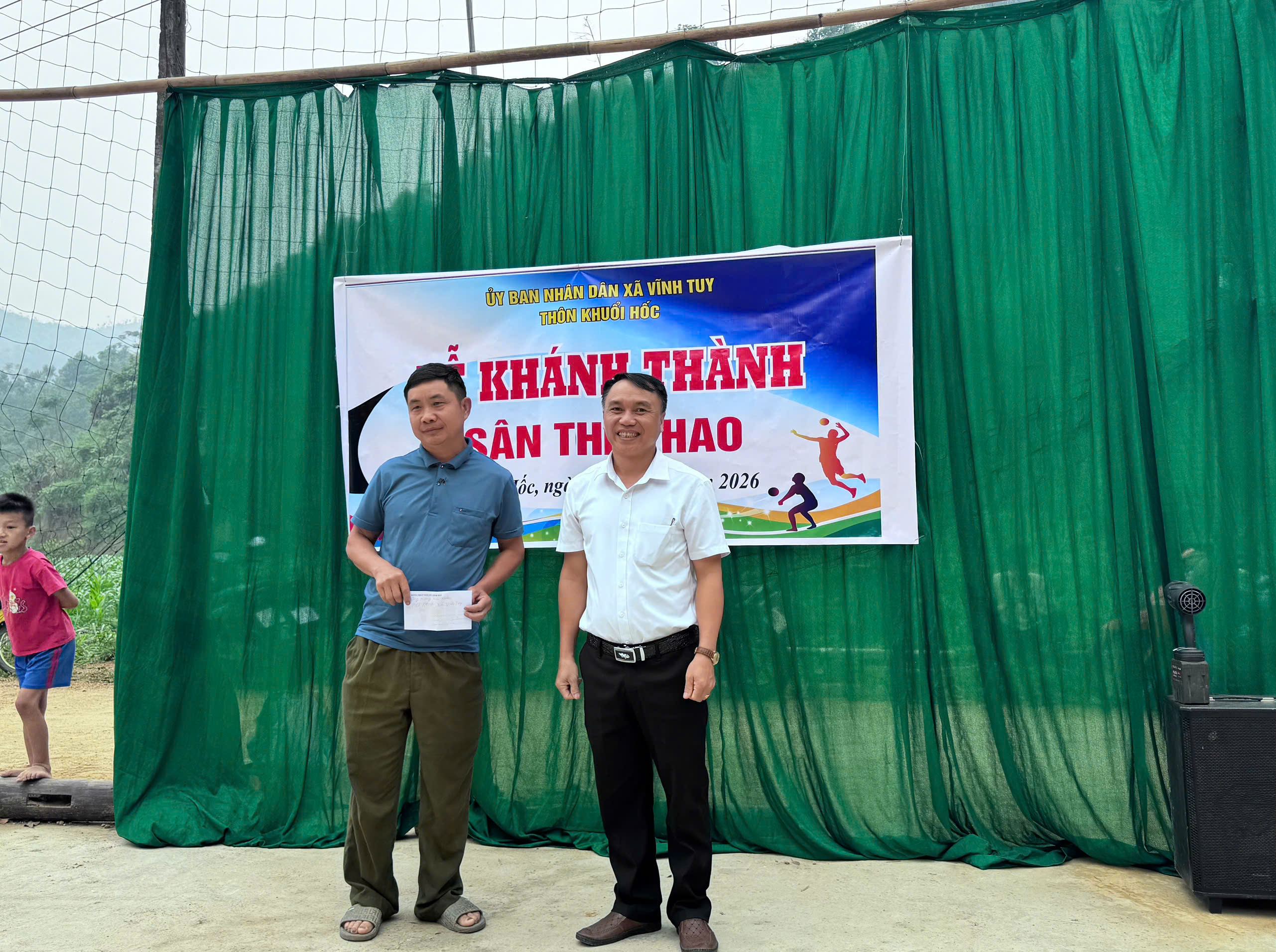 S&acirc;n thể thao a Xu&acirc;n.jpg