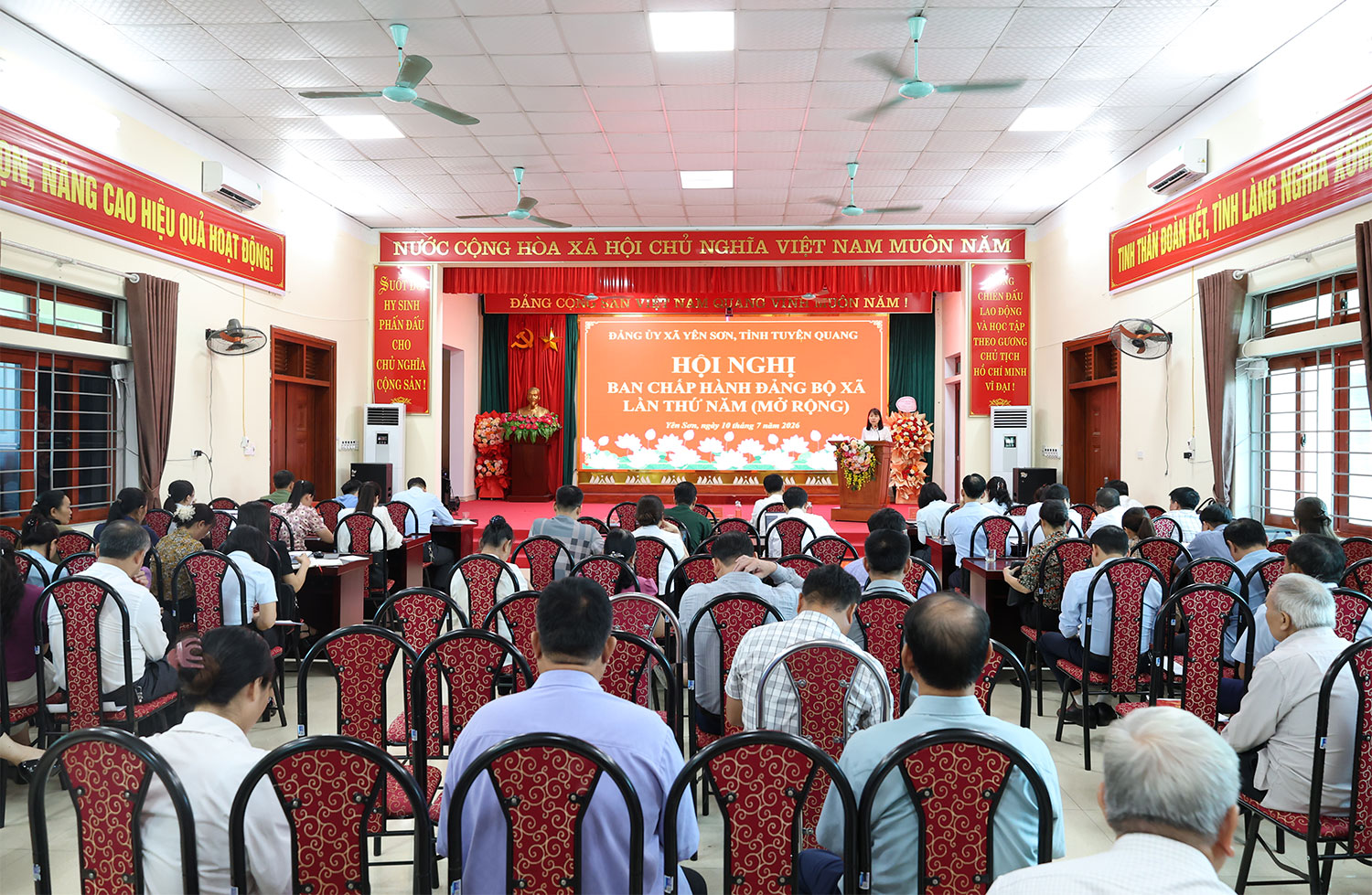 Hội nghị Ban chấp hành Đảng bộ xã lần thứ năm (mở rộng)