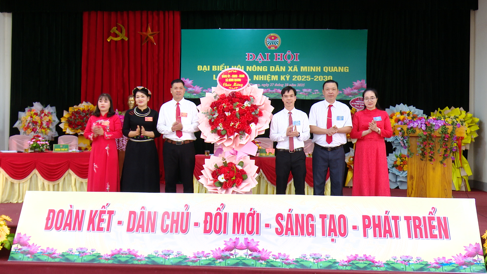Hội Nông dân xã Minh Quang tổ chức thành công Đại hội Đại biểu lần thứ I, nhiệm kỳ 2025 - 2030
