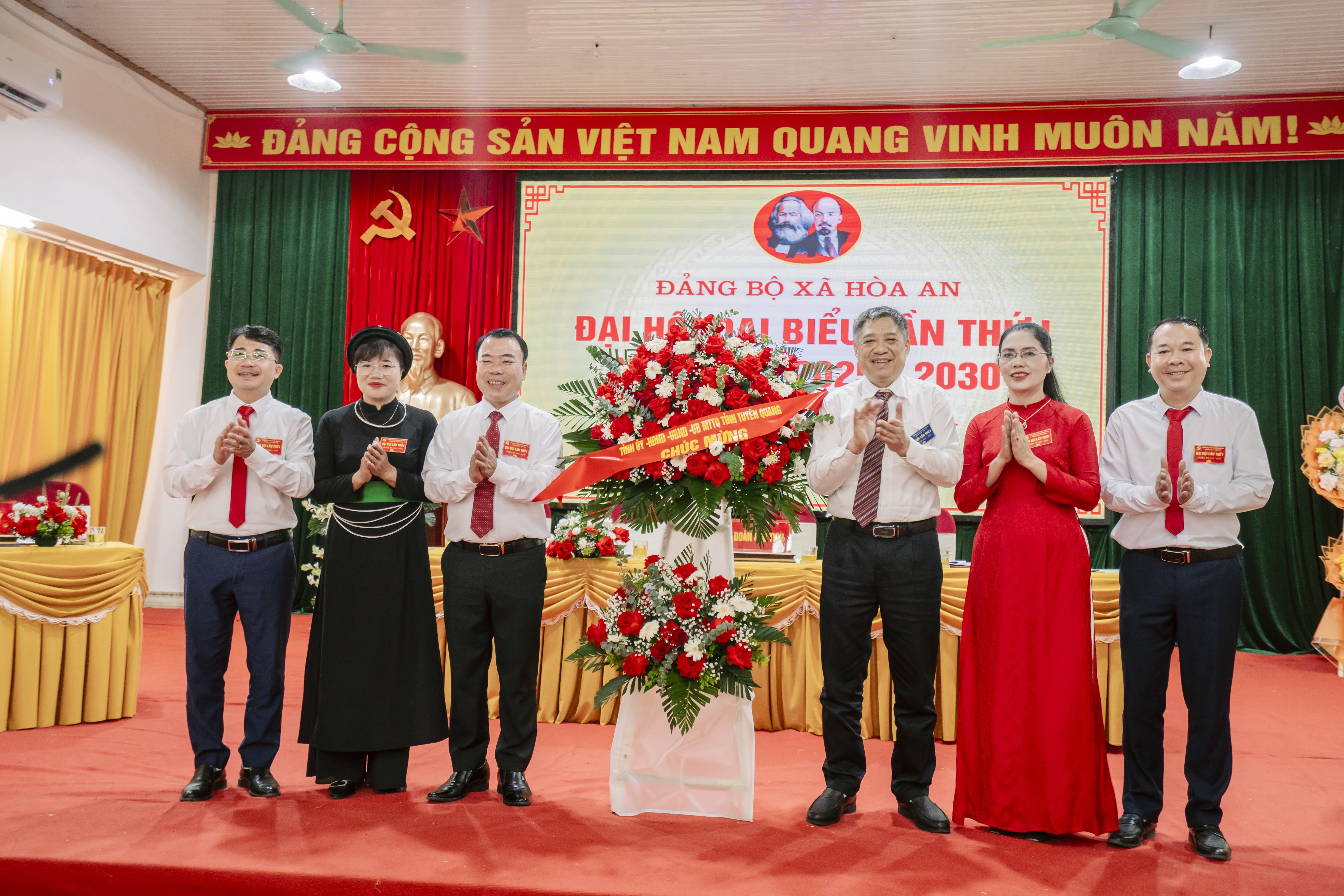 Hòa An tổ chức thành công Đại hội đại biểu Đảng bộ xã lần thứ I, nhiệm kỳ 2025-2030