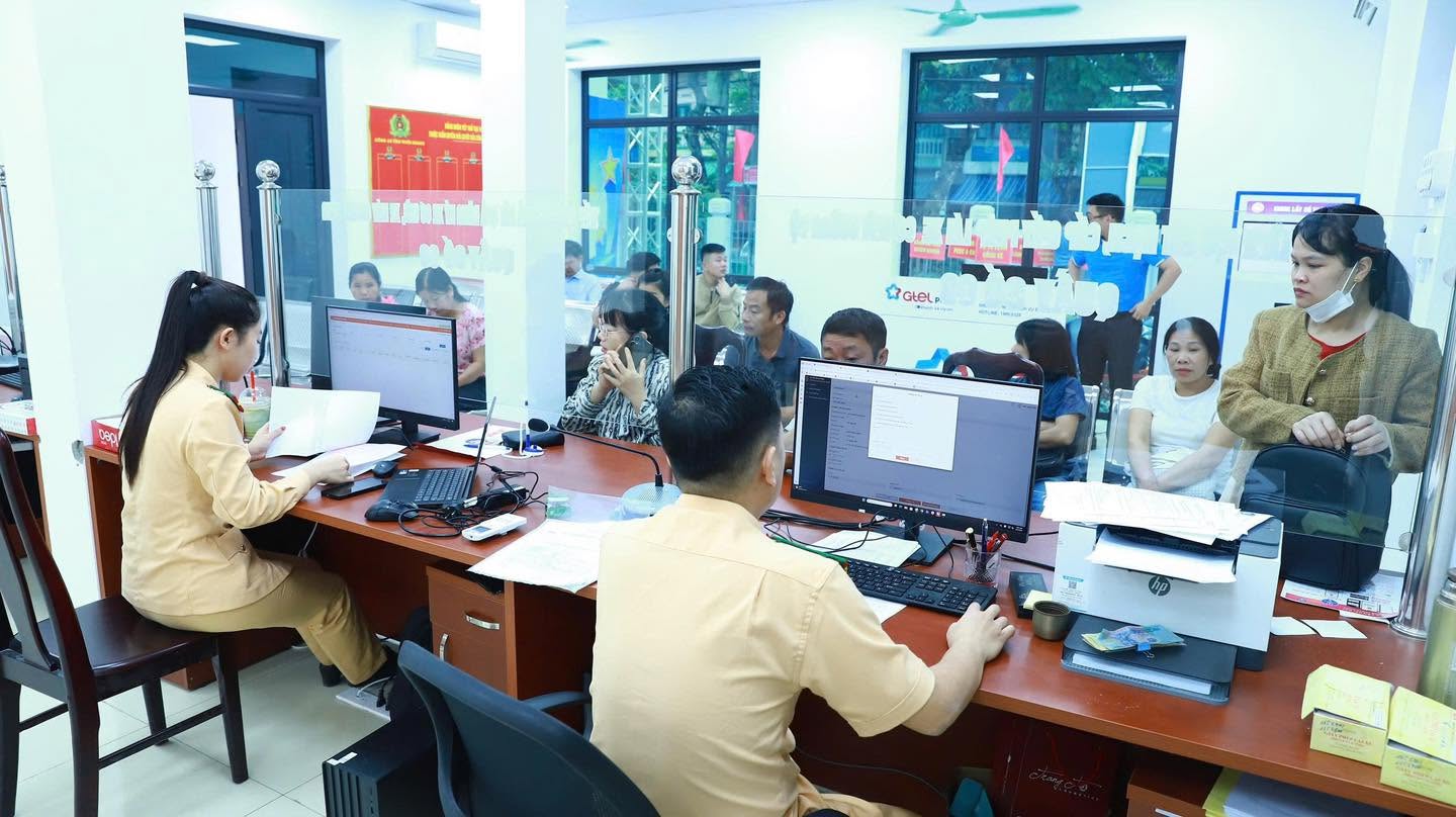 THÔNG BÁO CHUYỂN ĐỊA ĐIỂM TIẾP NHẬN VÀ TRẢ KẾT QUẢ LĨNH VỰC ĐĂNG KÝ, QUẢN LÝ PHƯƠNG TIỆN GIAO THÔNG 