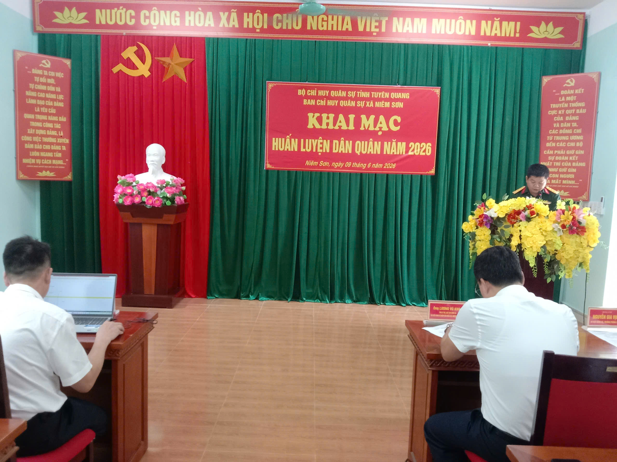 Xã Niêm Sơn tổ chức khai mạc huấn luyện dân quân năm 2026