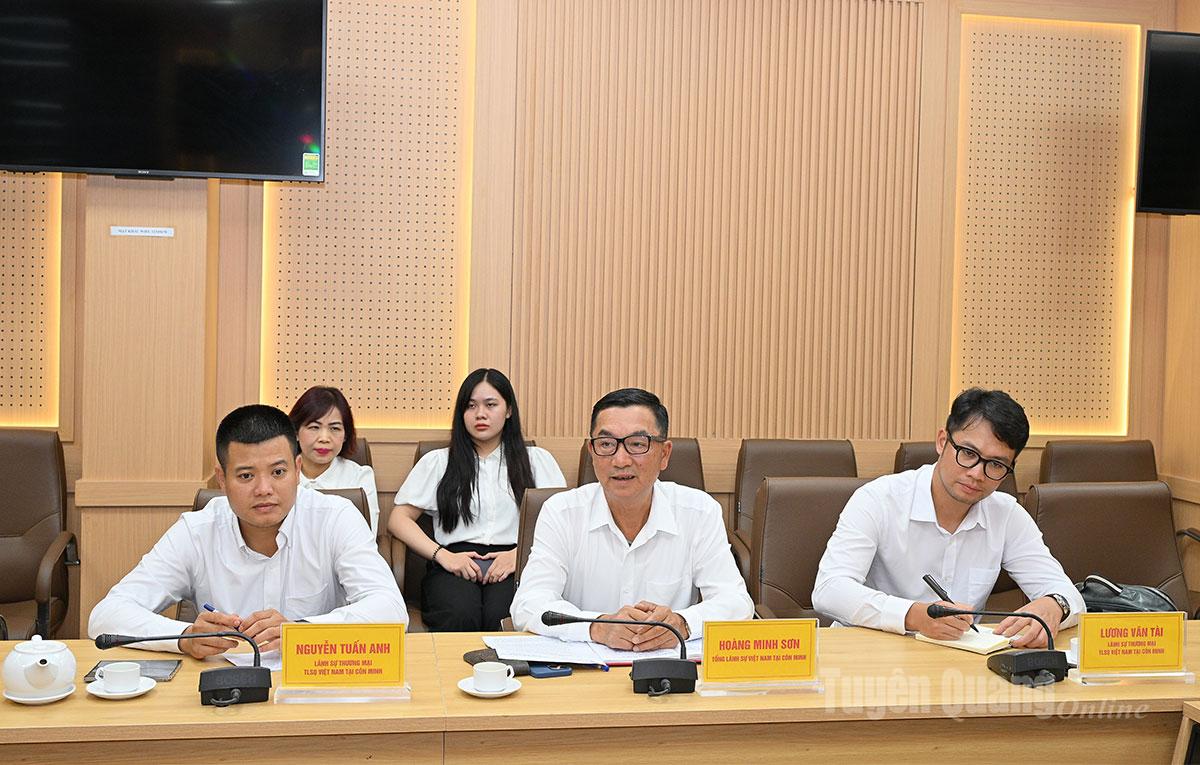 Phó Chủ tịch UBND tỉnh Hoàng Gia Long tiếp, làm việc với Đoàn công tác Tổng lãnh sự quán Việt Nam tại Côn Minh, Trung Quốc