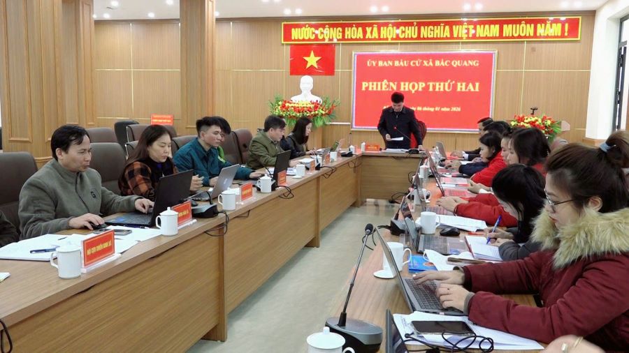 Uỷ ban Bầu cử xã Bắc Quang họp phiên thứ Hai