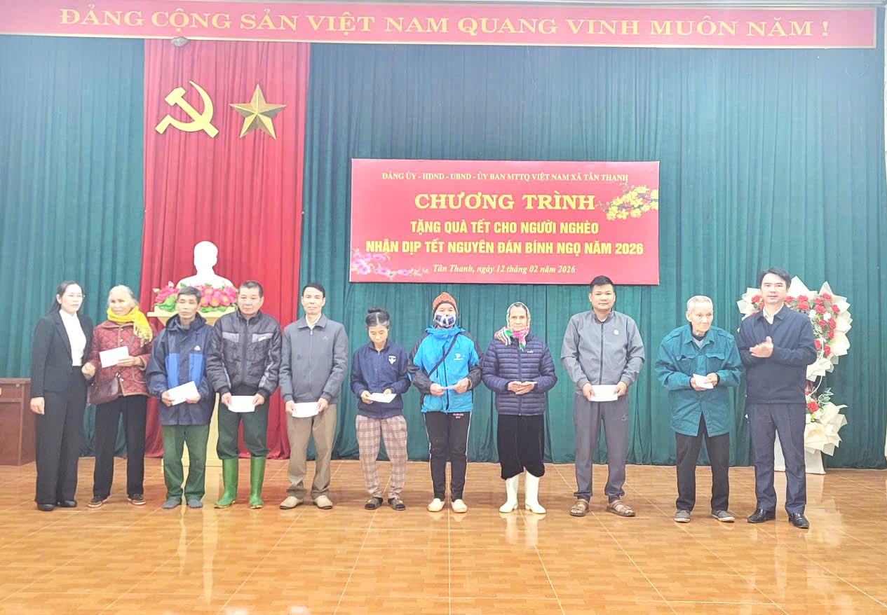 Tết ấm trên quê hương Tân Thanh