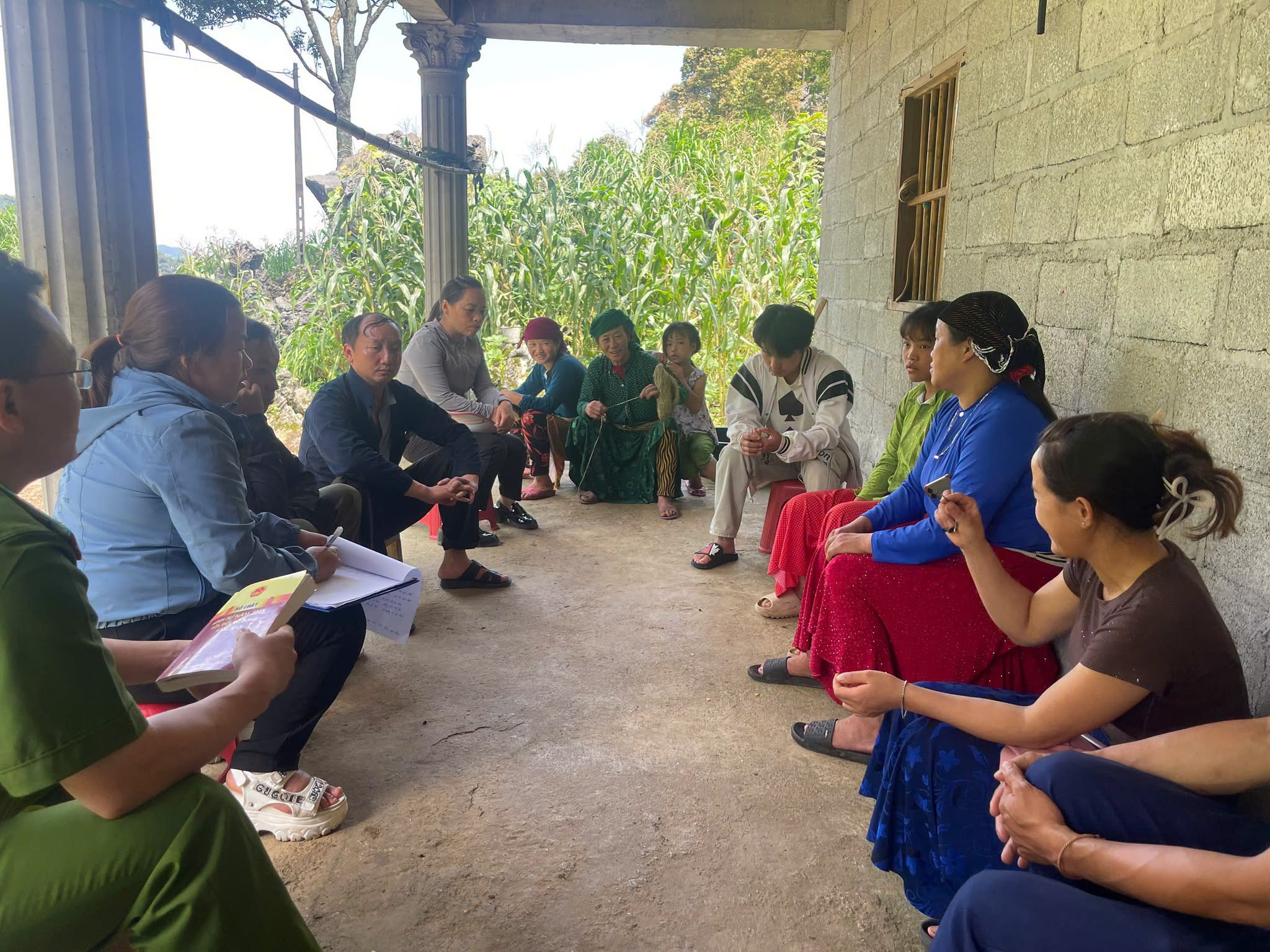 Xã Lũng Phìn kịp thời phát hiện và ngăn chặn thành công trường hợp tảo hôn