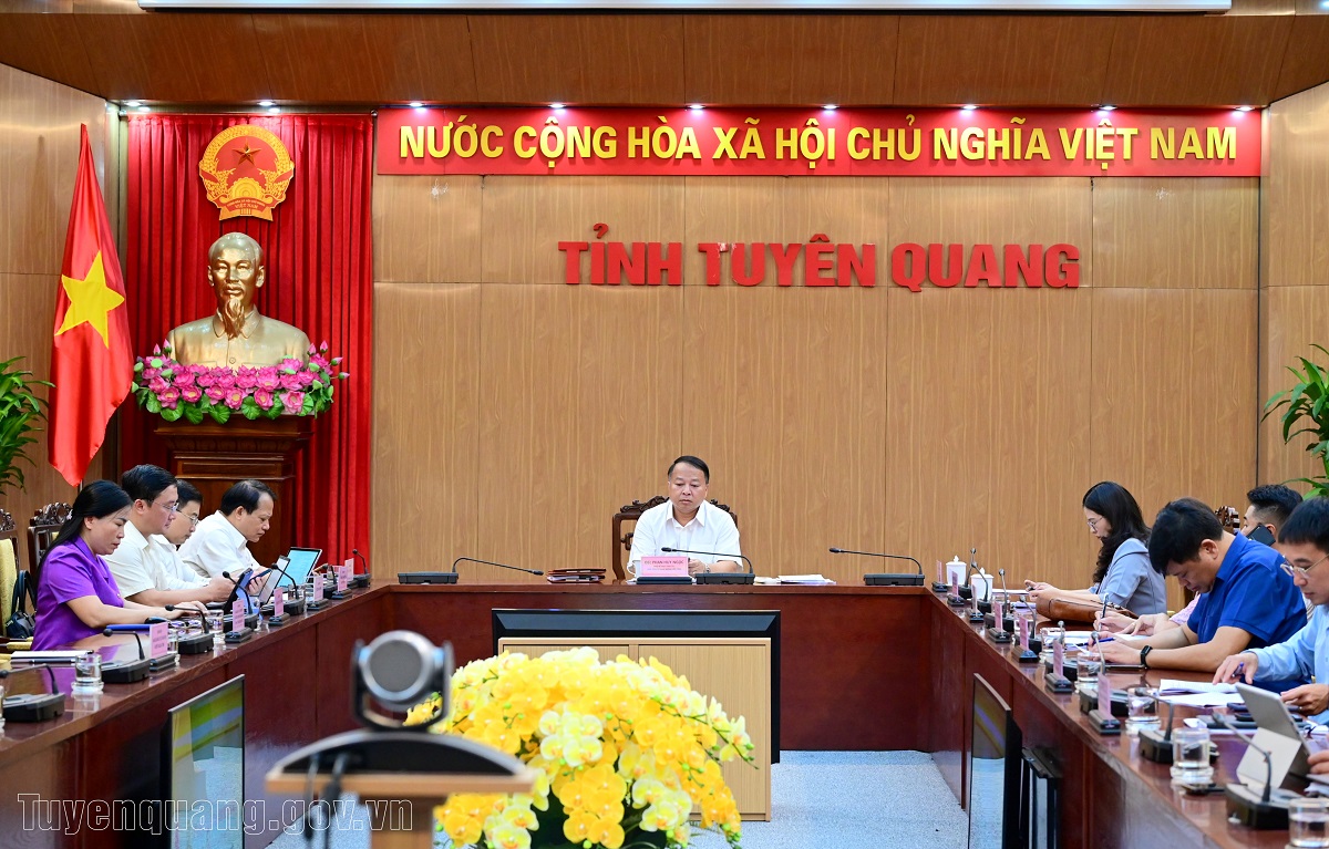 Đẩy mạnh giải ngân vốn đầu tư công, tạo động lực thúc đẩy tăng trưởng kinh tế-xã hội của đất nước.