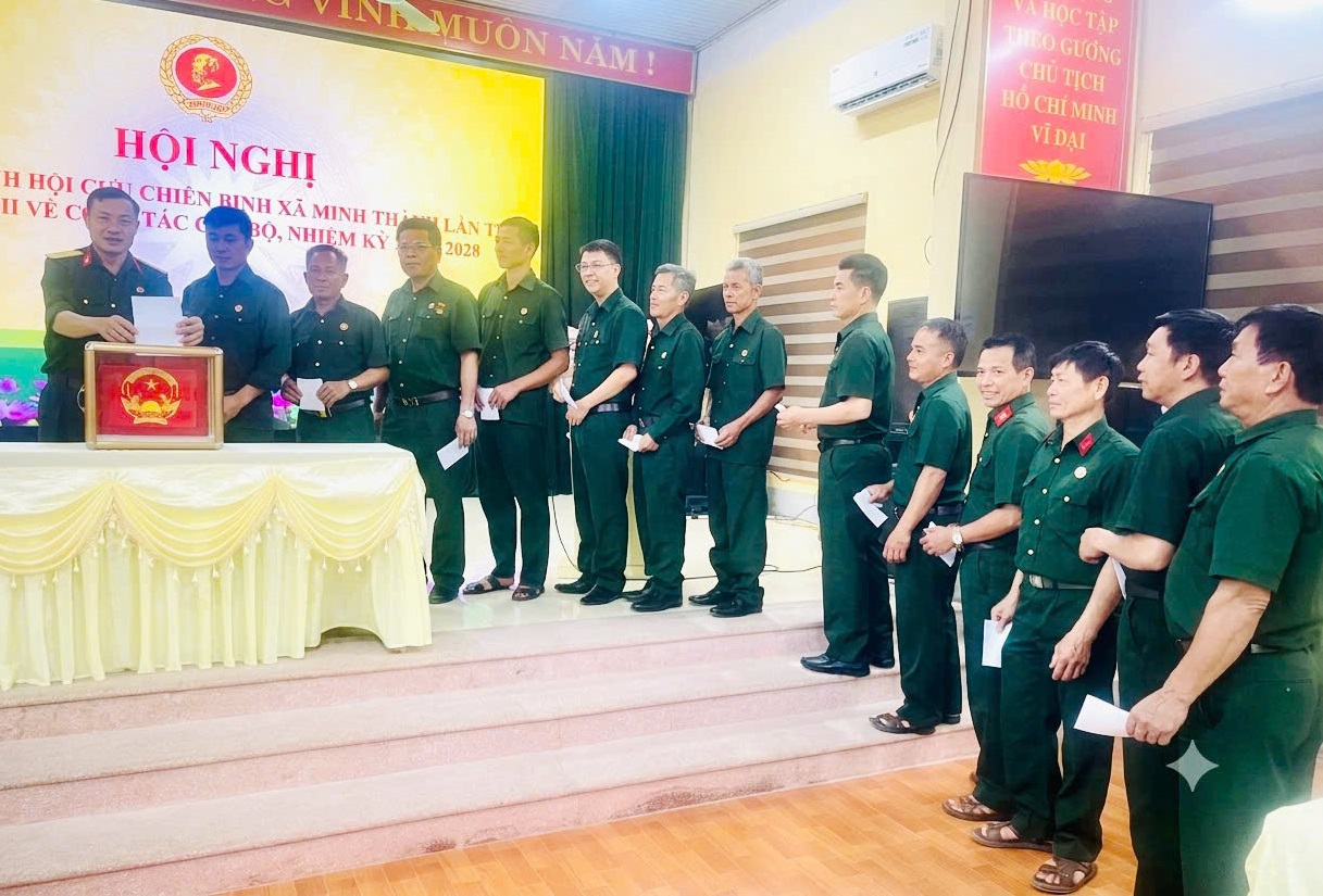 Hội CCB xã Minh Thanh bầu bổ sung các chức danh Ban Chấp hành, Ban Thường vụ và Chủ tịch HộiHội CCB xã Minh Thanh bầu bổ sung các chức danh Ban Chấp hành, Ban Thường vụ và Chủ tịch Hội