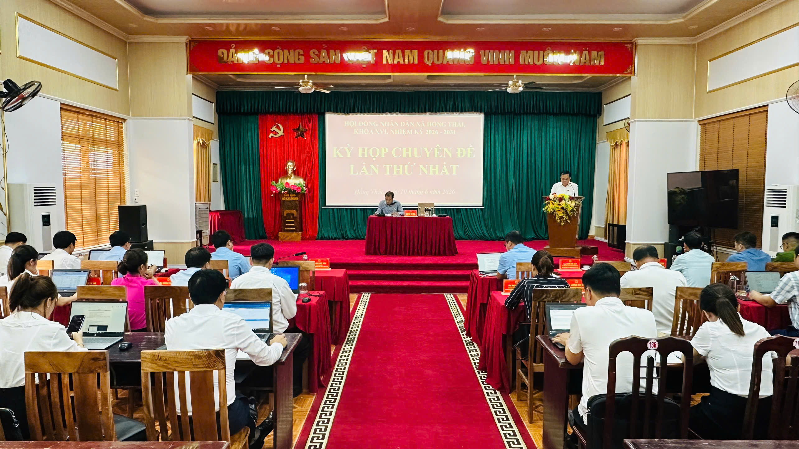 Hội đồng nhân dân xã hồng thái tổ chức kỳ họp chuyên đề lần thứ nhất, khóa XVI, nhiệm kỳ 2026 – 2031
