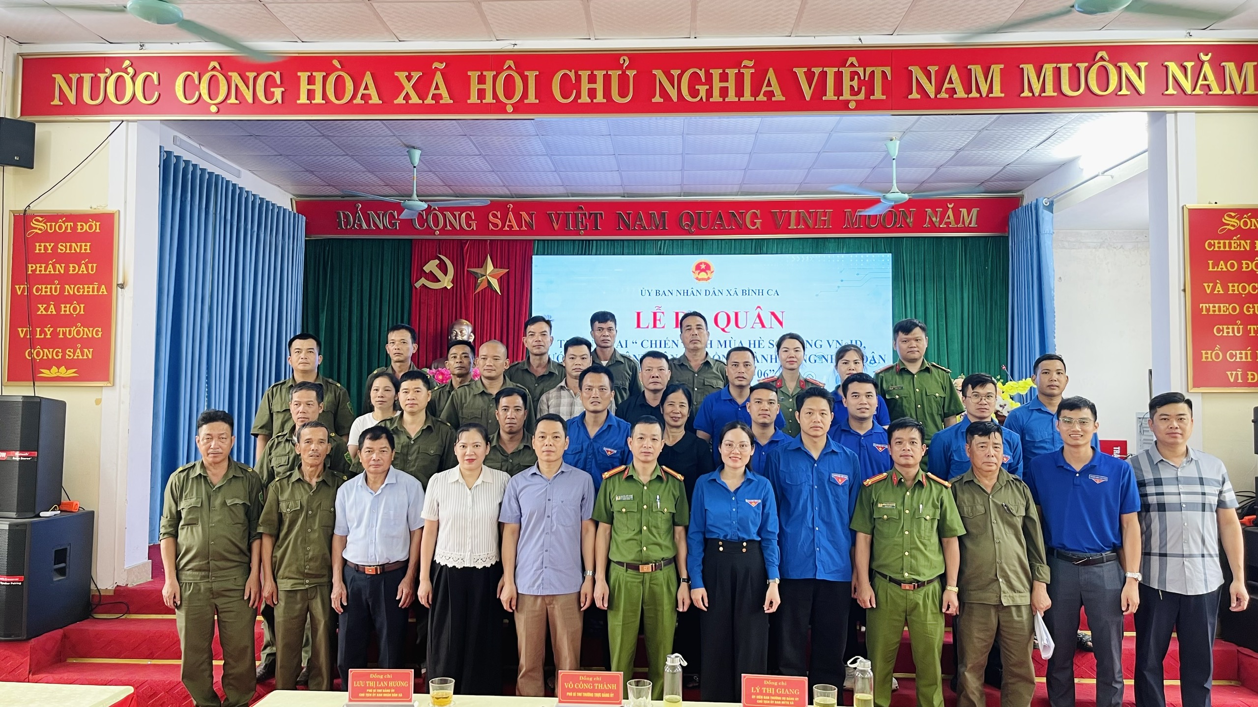 UBND xã Bình Ca tổ chức Lễ ra quân triển khai “Chiến dịch mùa hè số cùng VNeID, hướng dẫn công dân số, đồng hành cùng Nhân dân thực hiện Đề án 06”