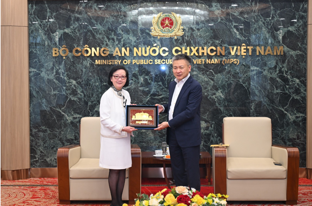 THU HÚT NGUỒN LỰC TRÍ TUỆ CỦA CHUYÊN GIA KIỀU BÀO TRONG XÂY DỰNG NỀN CÔNG NGHIỆP AN NINH