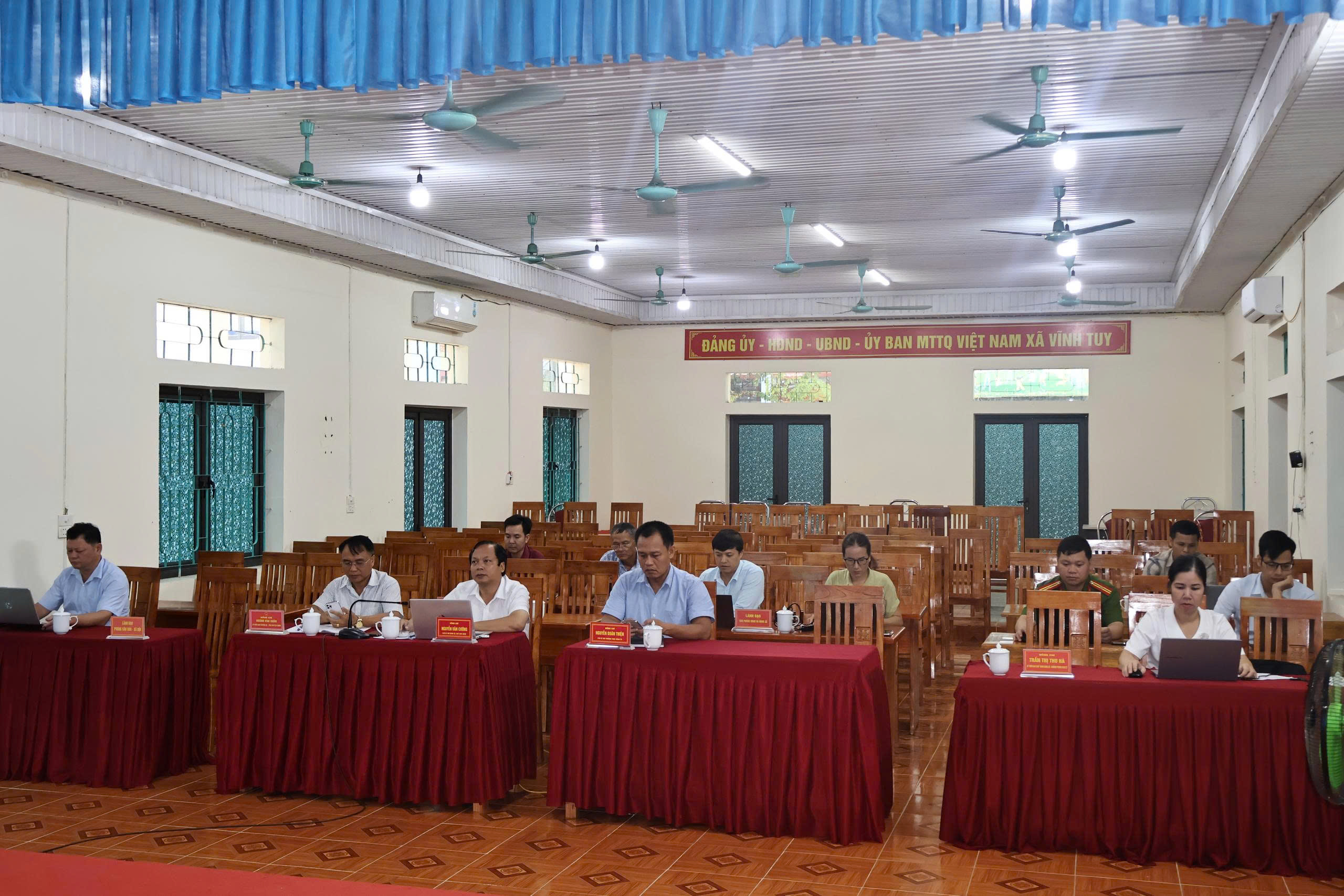 HN Bình dân học vụ sáng 28 th 7 toàn cảnh.jpg