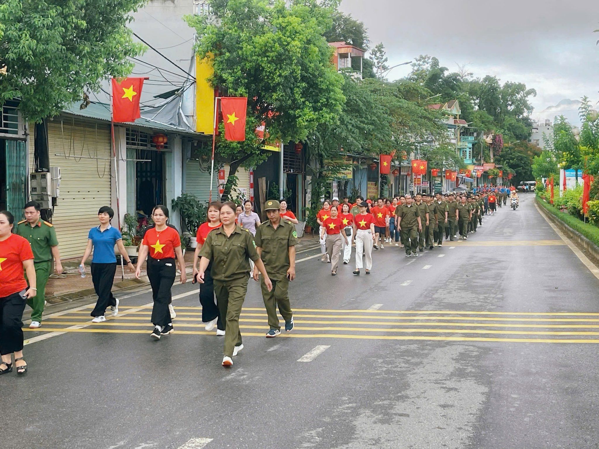 XÃ NÀ HANG HƯỞNG ỨNG CHƯƠNG TRÌNH “CÙNG VIỆT NAM TIẾN BƯỚC”