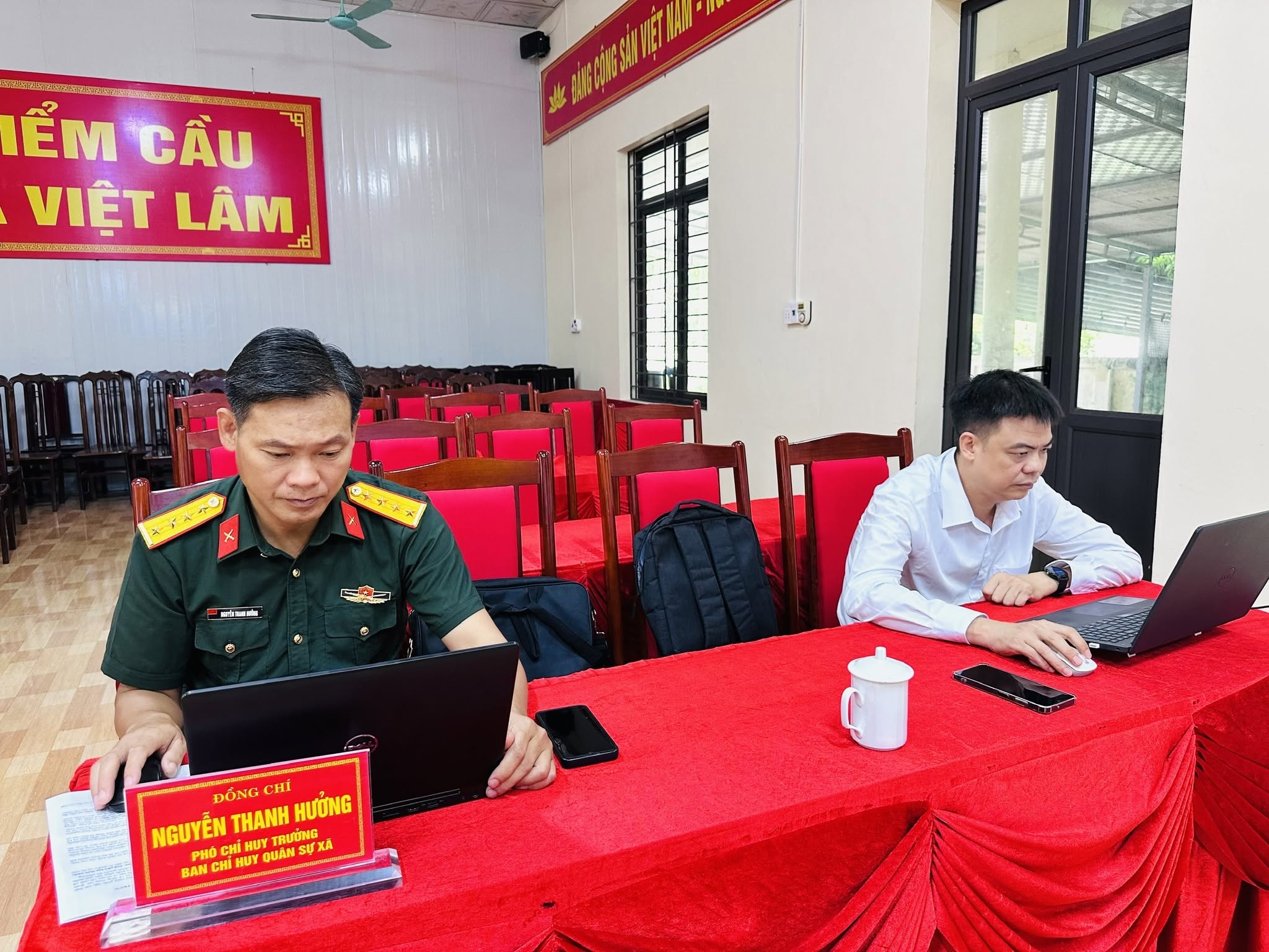 HƯỞNG4.jpg