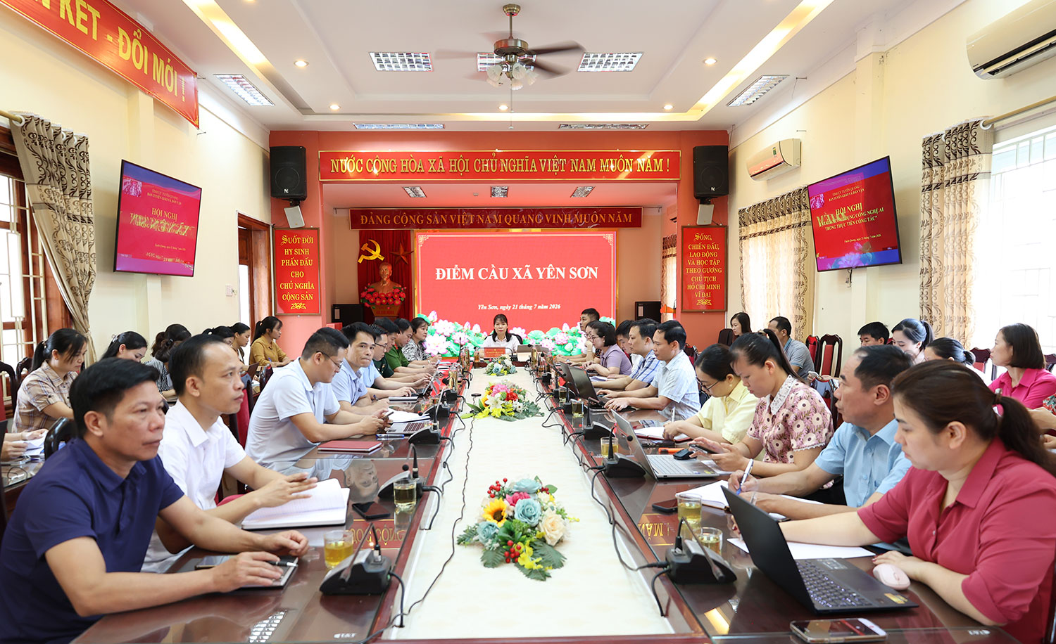 Tập huấn "Ứng dụng công nghệ AI trong thực tiễn công tác"