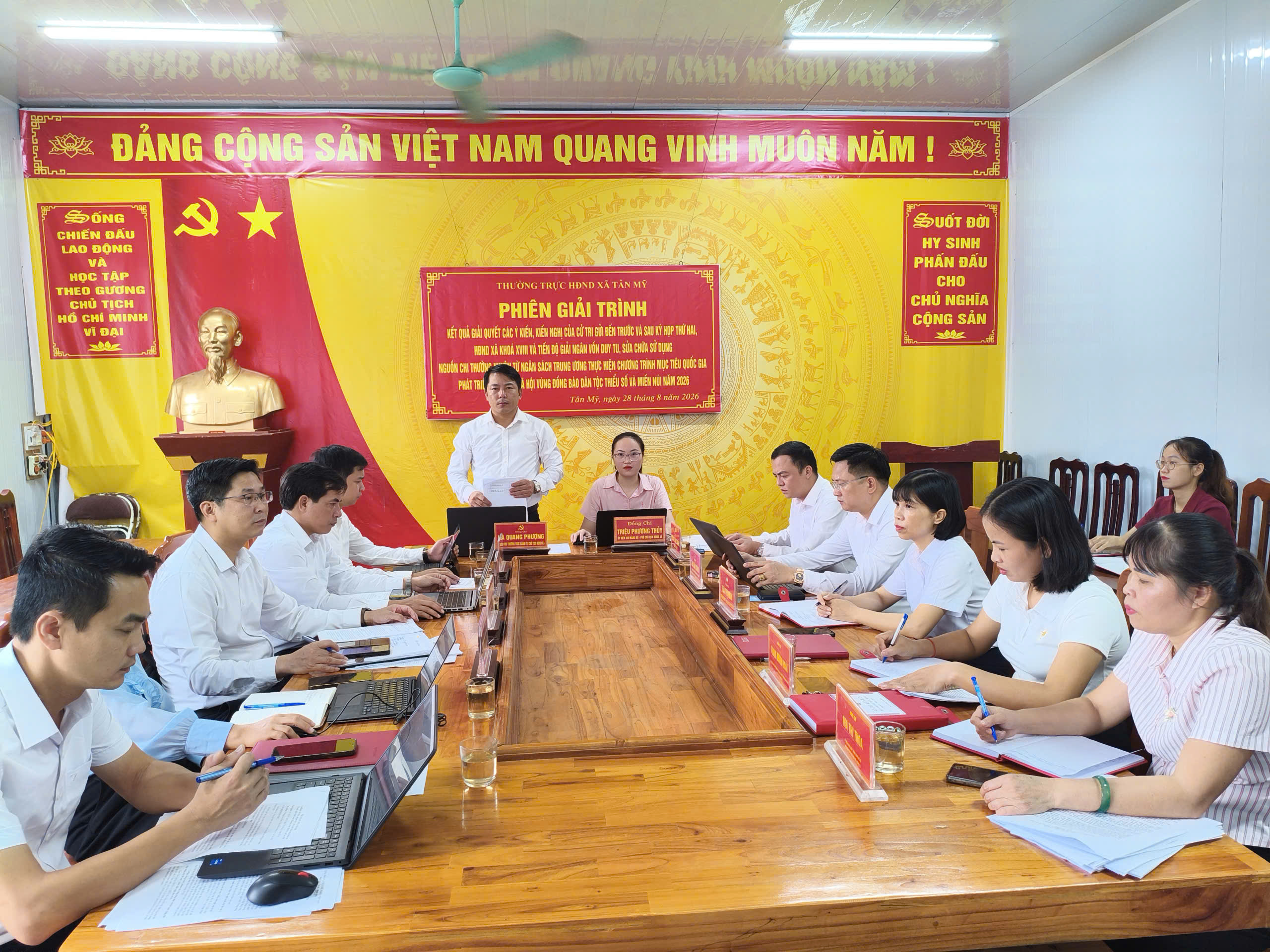 THƯỜNG TRỰC HĐND XÃ TÂN MỸ TỔ CHỨC PHIÊN GIẢI TRÌNH VỀ CÔNG TÁC GIẢI QUYẾT KIẾN NGHỊ CỦA CỬ TRI VÀ TIẾN ĐỘ GIẢI NGÂN VỐN CHƯƠNG TRÌNH MỤC TIÊU QUỐC GIA