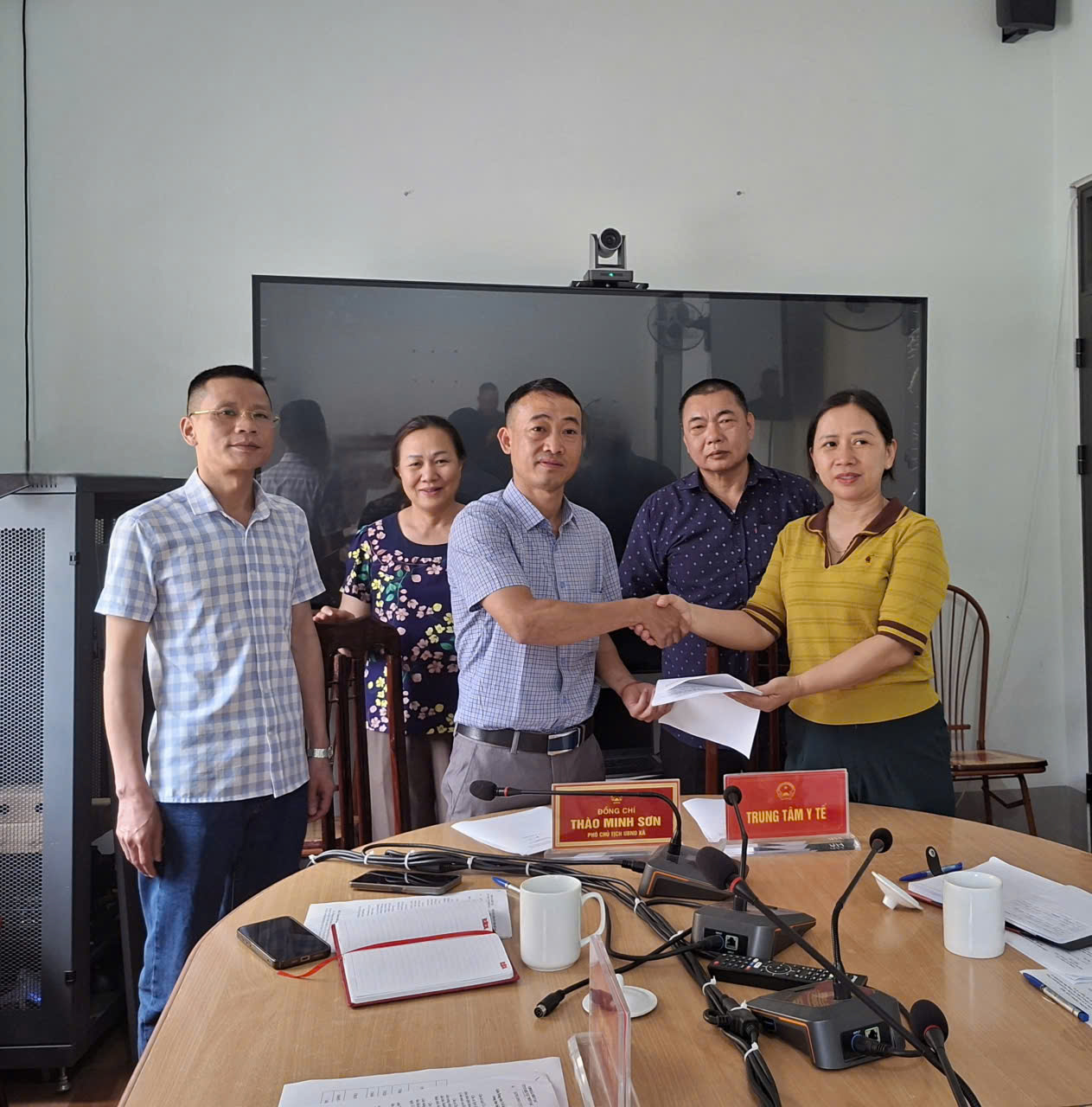 Ký kết Quy chế phối hợp trong thực hiện nhiệm vụ chuyên môn y tế tuyến xã