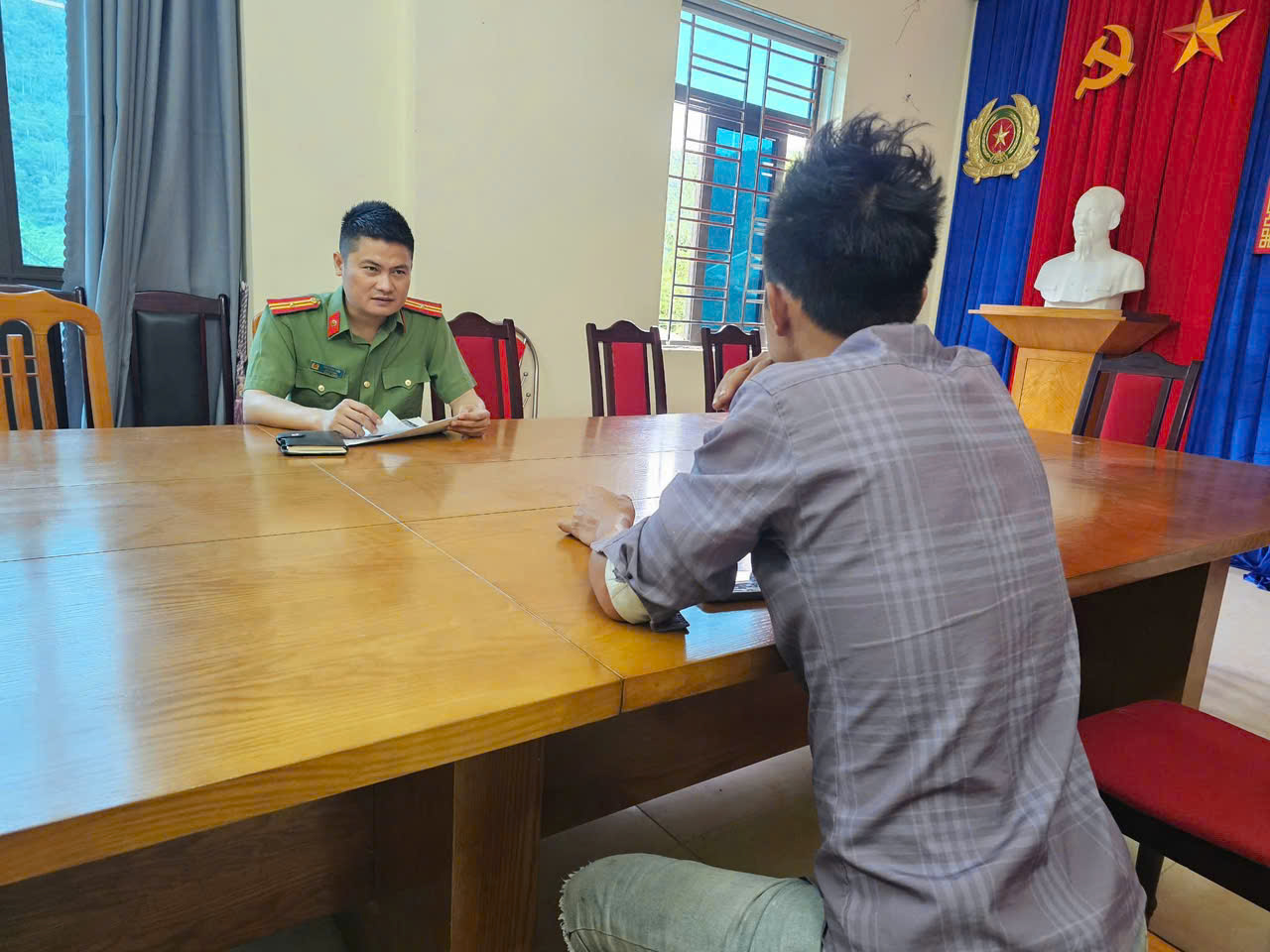 RĂN ĐE TRƯỜNG HỢP CÔNG DÂN ĐĂNG TẢI THÔNG TIN CHƯA ĐƯỢC KIỂM CHỨNG TRÊN KHÔNG GIAN MẠNG