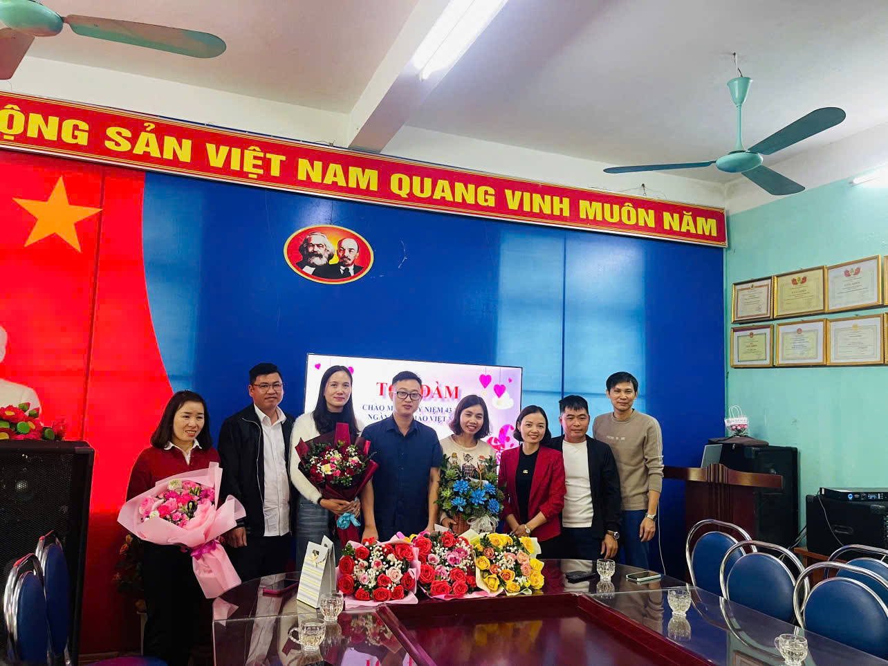 Ấm áp Lễ kỷ niệm 43 năm Ngày Nhà giáo Việt Nam tại Trường Mầm non Minh Tân