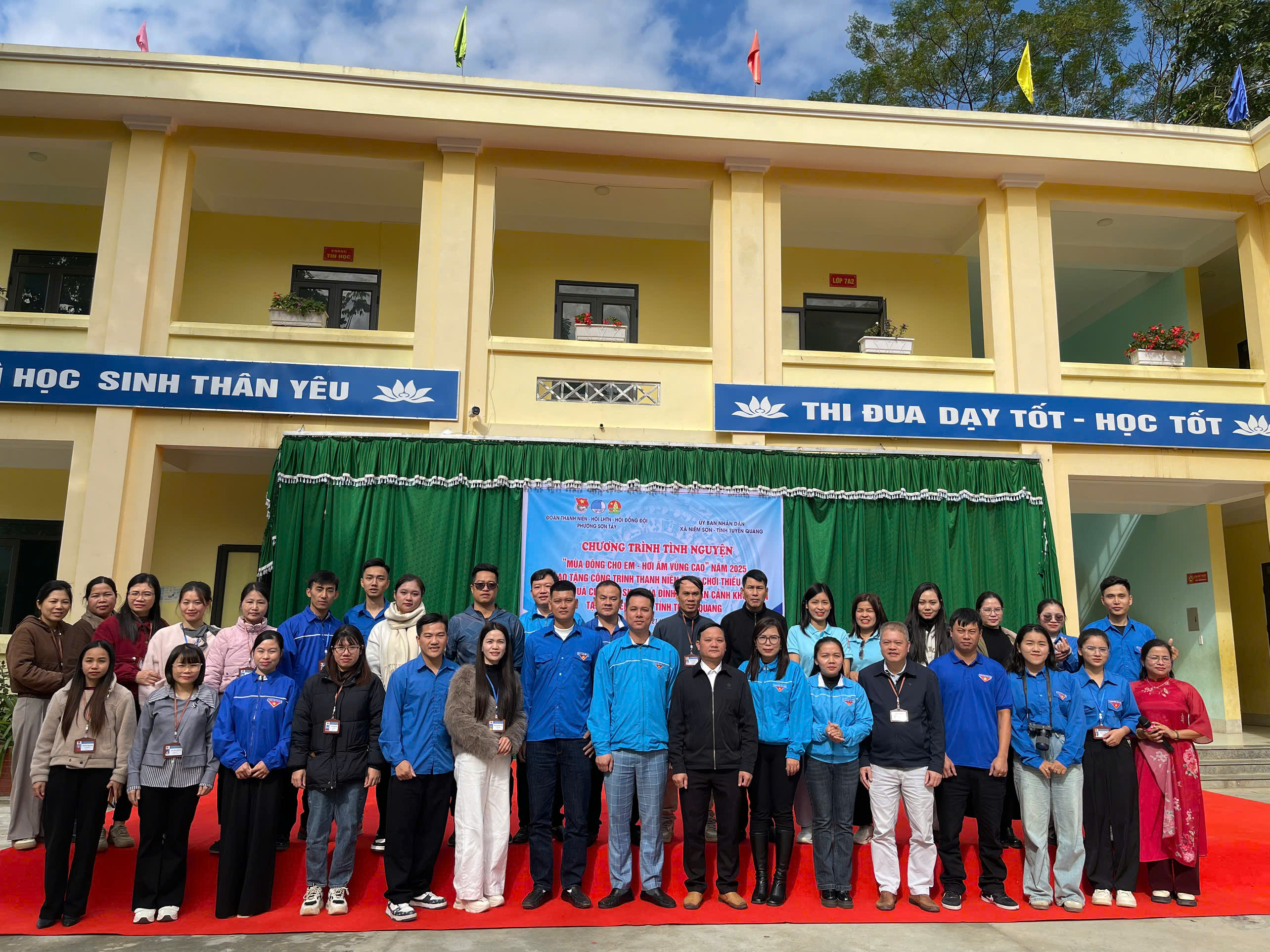 Chương trình tình nguyện “Mùa đông cho em – Hơi ấm vùng cao” năm 2025