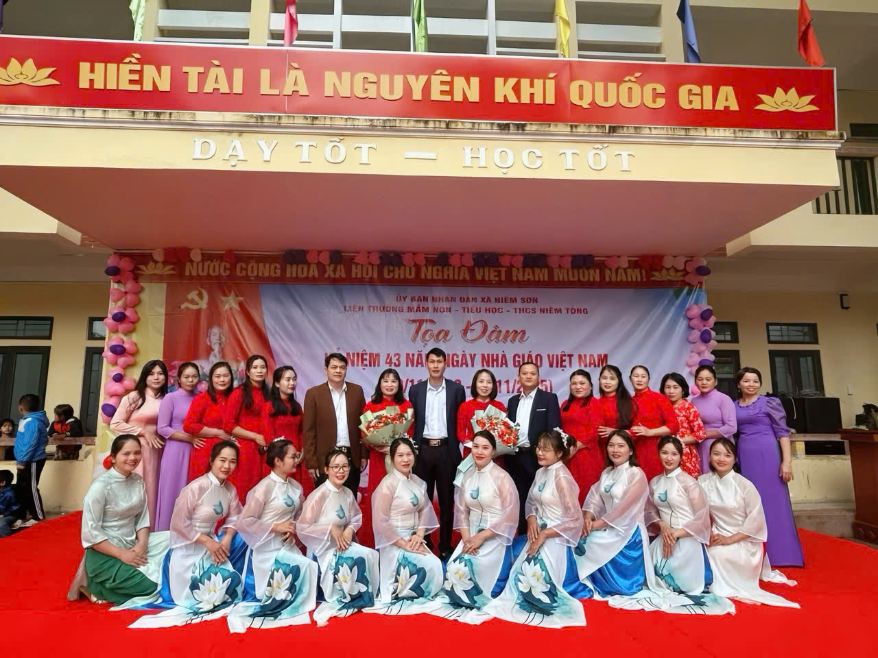 Liên ba trường Mầm Non – PTBT BT Tiểu Học – PTDT BT THCS Niêm Tòng tổ chức tọa đàm Kỷ niệm Ngày nhà giáo Việt Nam 20/11