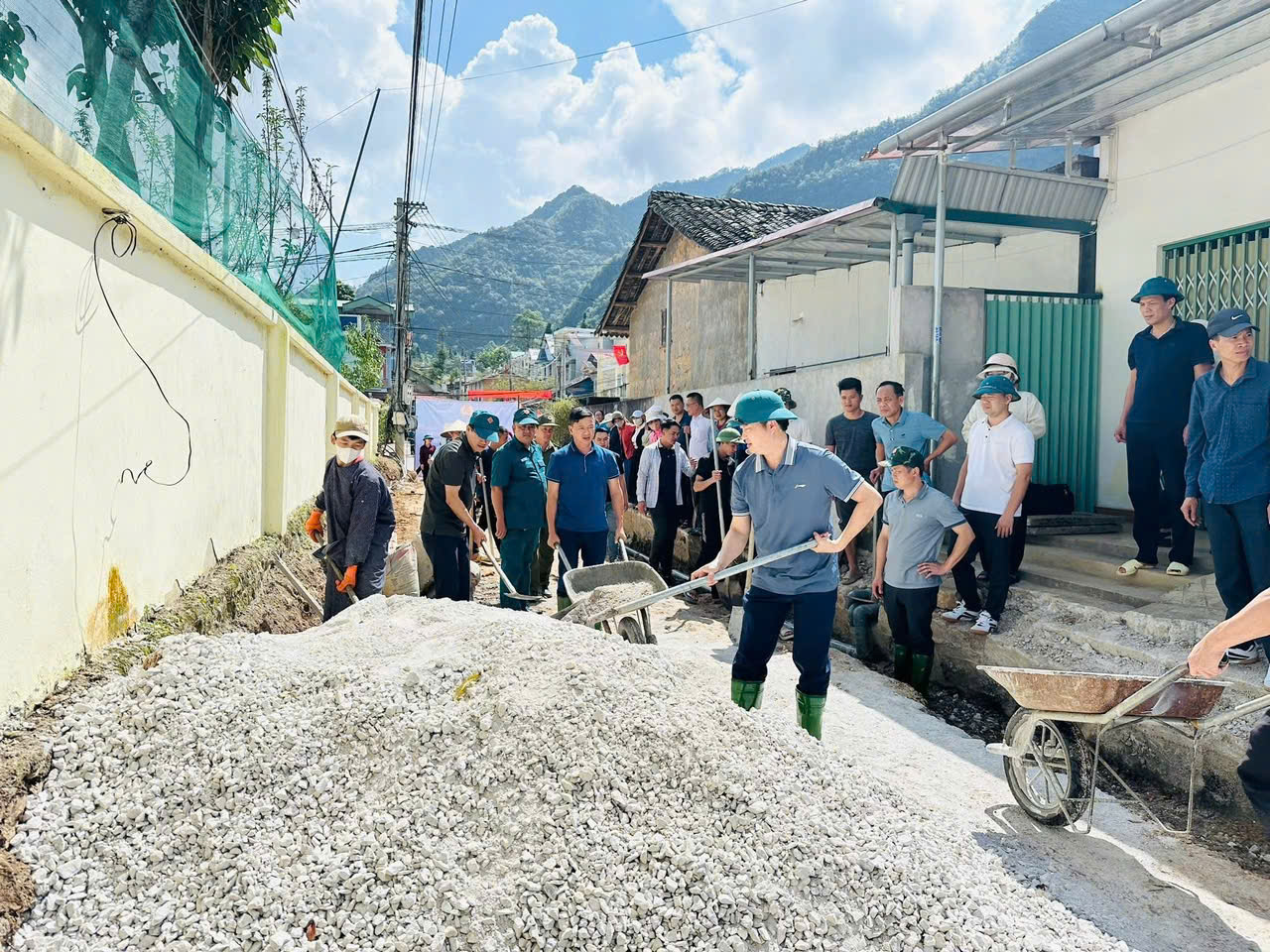 XÃ PHỐ BẢNG KHỞI CÔNG CÔNVG TRÌNH CHÀO MỪNG ĐẠI HỘI ĐẢNG BỘ TỈNH TUYÊN QUANG LẦN THỨ XII, NHIỆM KỲ 2025-2030