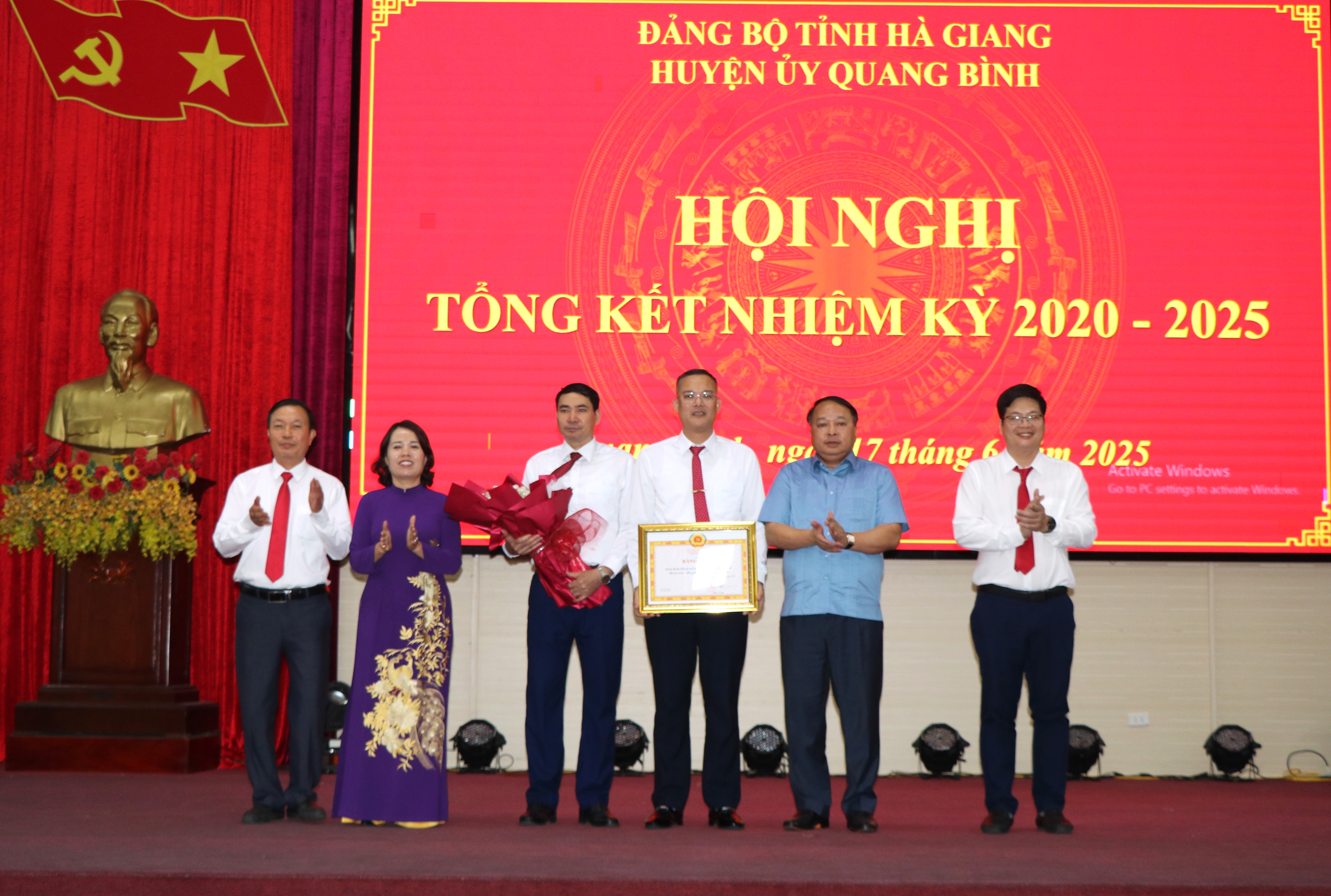 Chủ tịch UBND tỉnh Phan Huy Ngọc dự H  ội nghị tổng kết Nghị quyết Đại hội Đảng bộ huyện Quang Bình lần IV, nhiệm kỳ 2020 - 2025