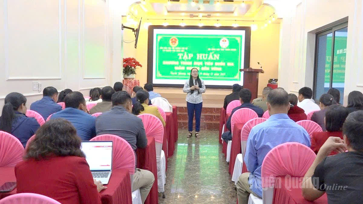 UBND xã Quang Bình nâng cao chất l ượng đội ngũ thông qua đẩy mạnh đào tạo, bồi dưỡng cán bộ, công chức