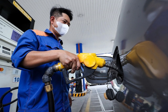 Giá xăng dầu hôm nay 19/06/2025. Ảnh minh hoạ