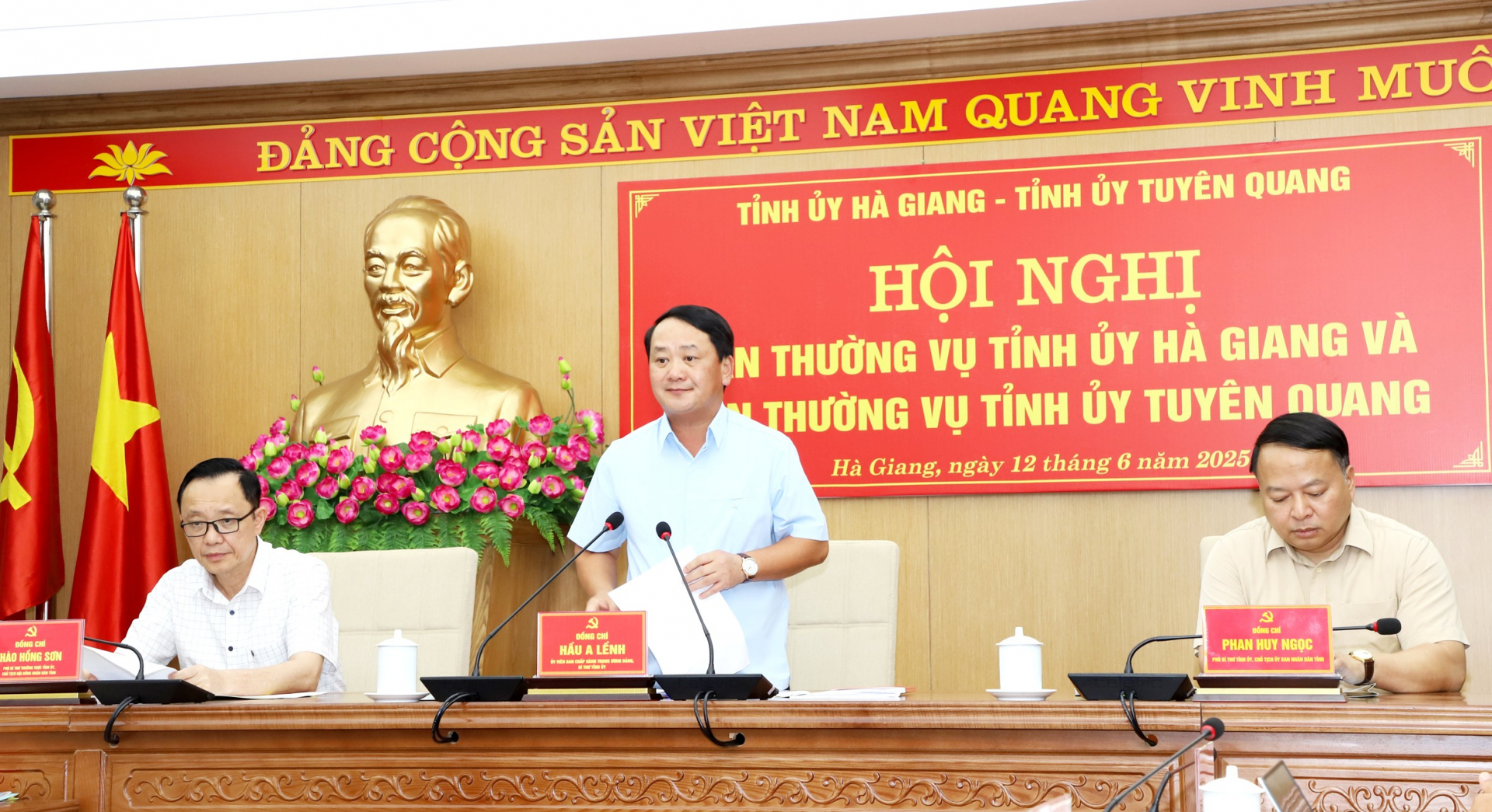 Hội nghị trực tuyến BTV Tỉnh ủy Hà Giang và Tuyên Quang