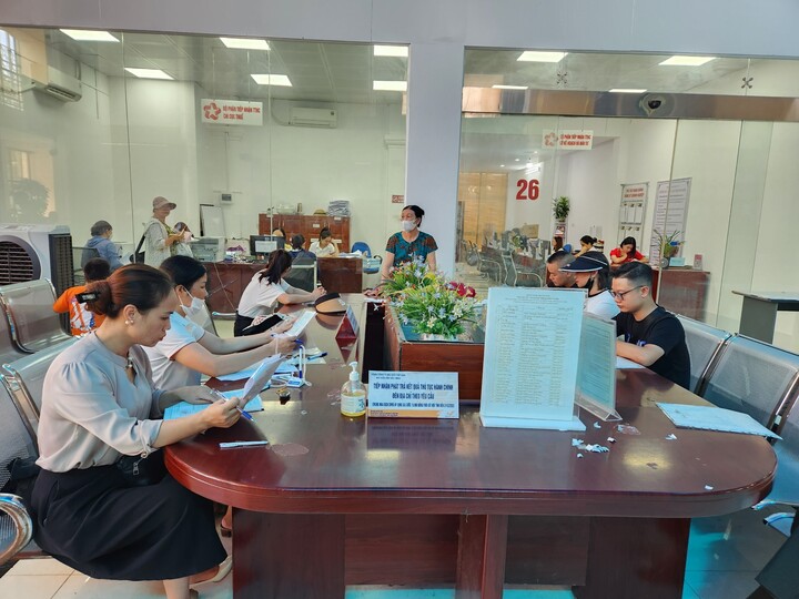 Luật Cán bộ, công chức (sửa đổi) cgiải quyết các tình huống đặc thù phát sinh trong thực tế. Ảnh minh họa: Thu Hường