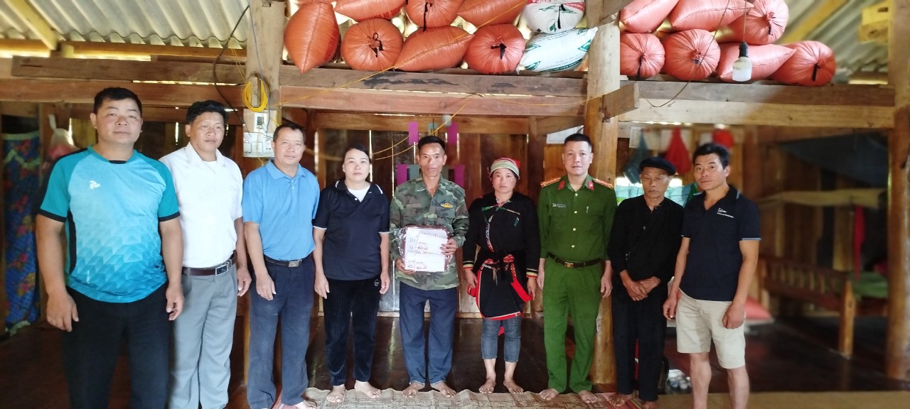 Hộ Chảo Tà Hành thôn Sủng Ú quay lại phong tục tập quán địa phương