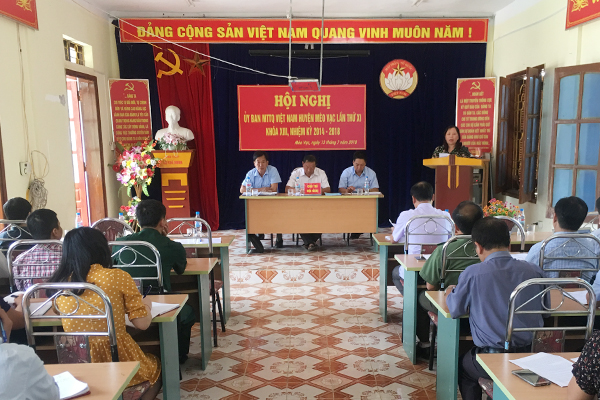 Đồng chí Trần Văn Hòa - Bí thư Huyện ủy Bắc Quang dự sinh hoạt chi bộ tại thôn Nghĩa Tân